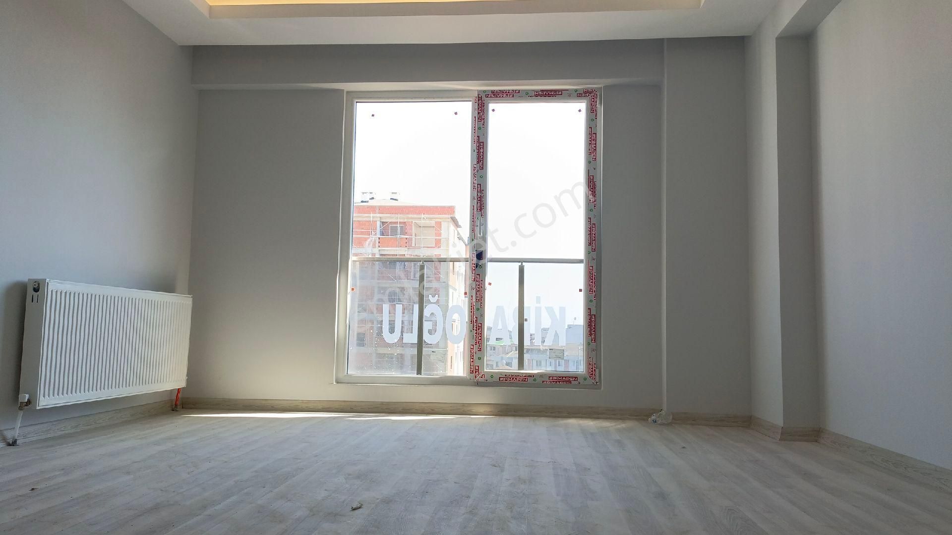 Güzelyalı Güven Emlaktan Acil Satılık 2+1 Asansörlü Temiz Daire - Görsel 20