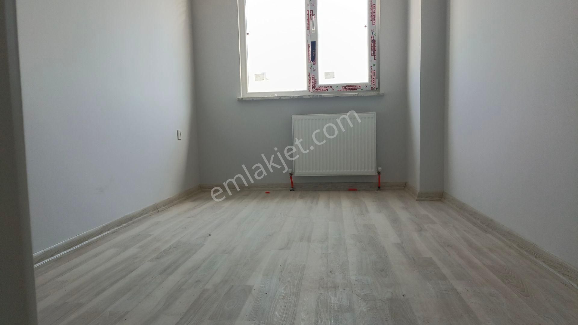 Güzelyalı Güven Emlaktan Acil Satılık 2+1 Asansörlü Temiz Daire - Görsel 22