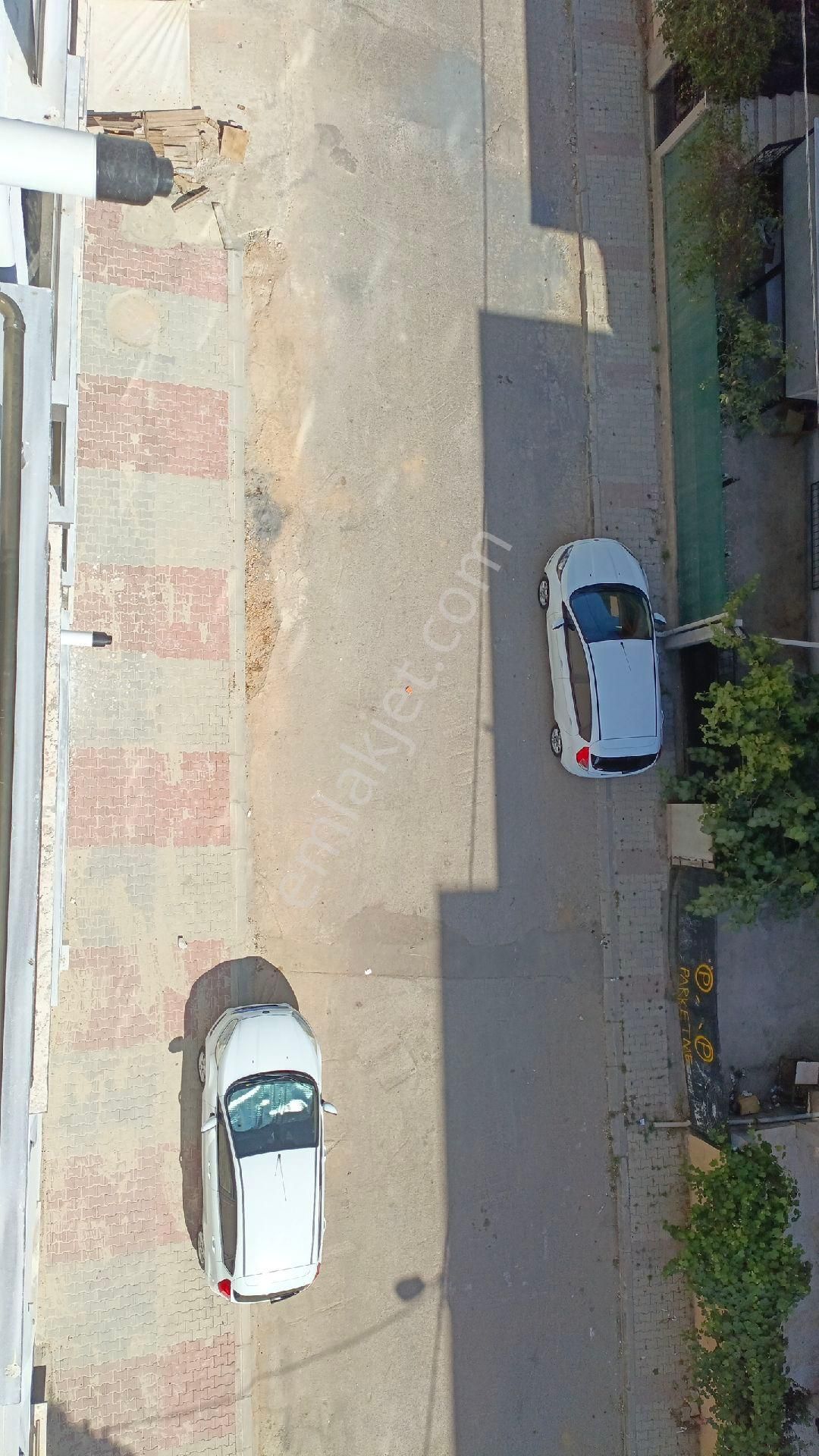 Güzelyalı Güven Emlaktan Acil Satılık 2+1 Asansörlü Temiz Daire - Görsel 28