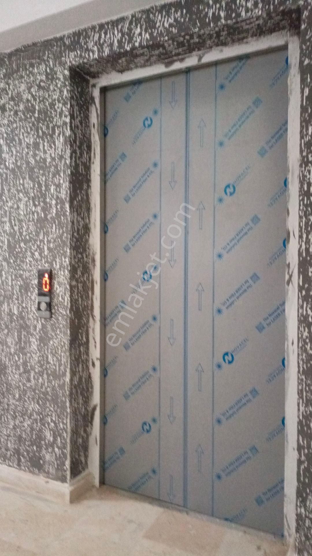 Güzelyalı Güven Emlaktan Acil Satılık 2+1 Asansörlü Temiz Daire - Görsel 10