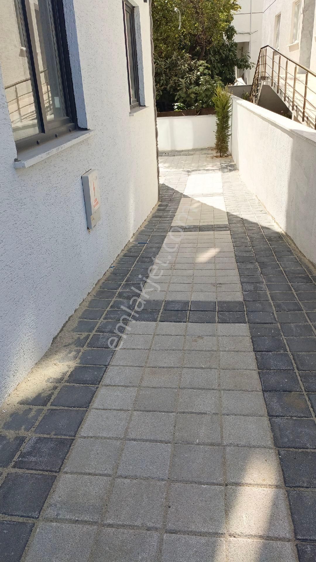 Güzelyalı Güven Emlaktan Acil Satılık 2+1 Asansörlü Temiz Daire - Görsel 7