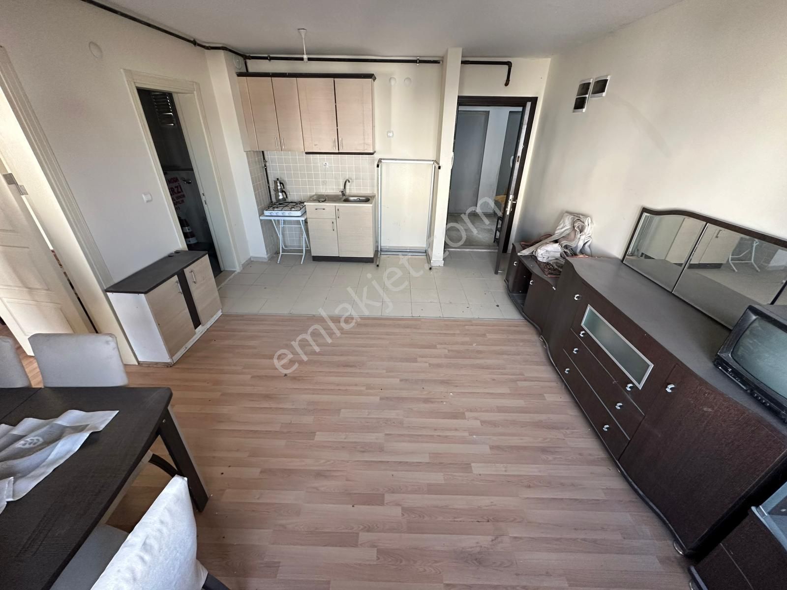 Kent'ten Zirvekent Mahallesinde 1+1 Fırsat Daire