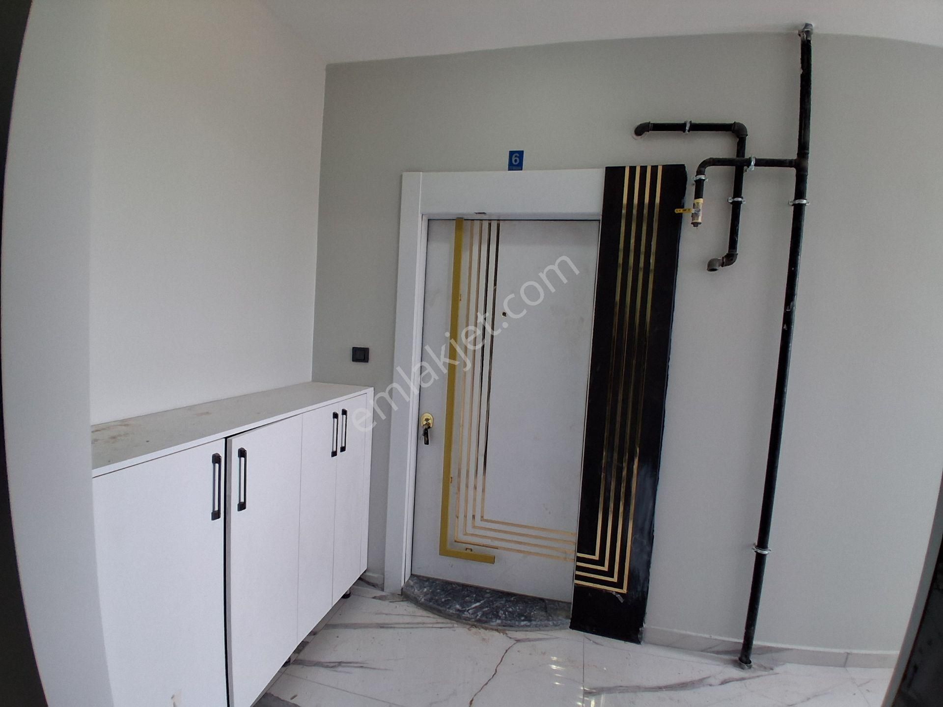 İstiklal Mahallesin De Acil Satılık 2+1 Ara Kat Sıfır Daire - Görsel 21