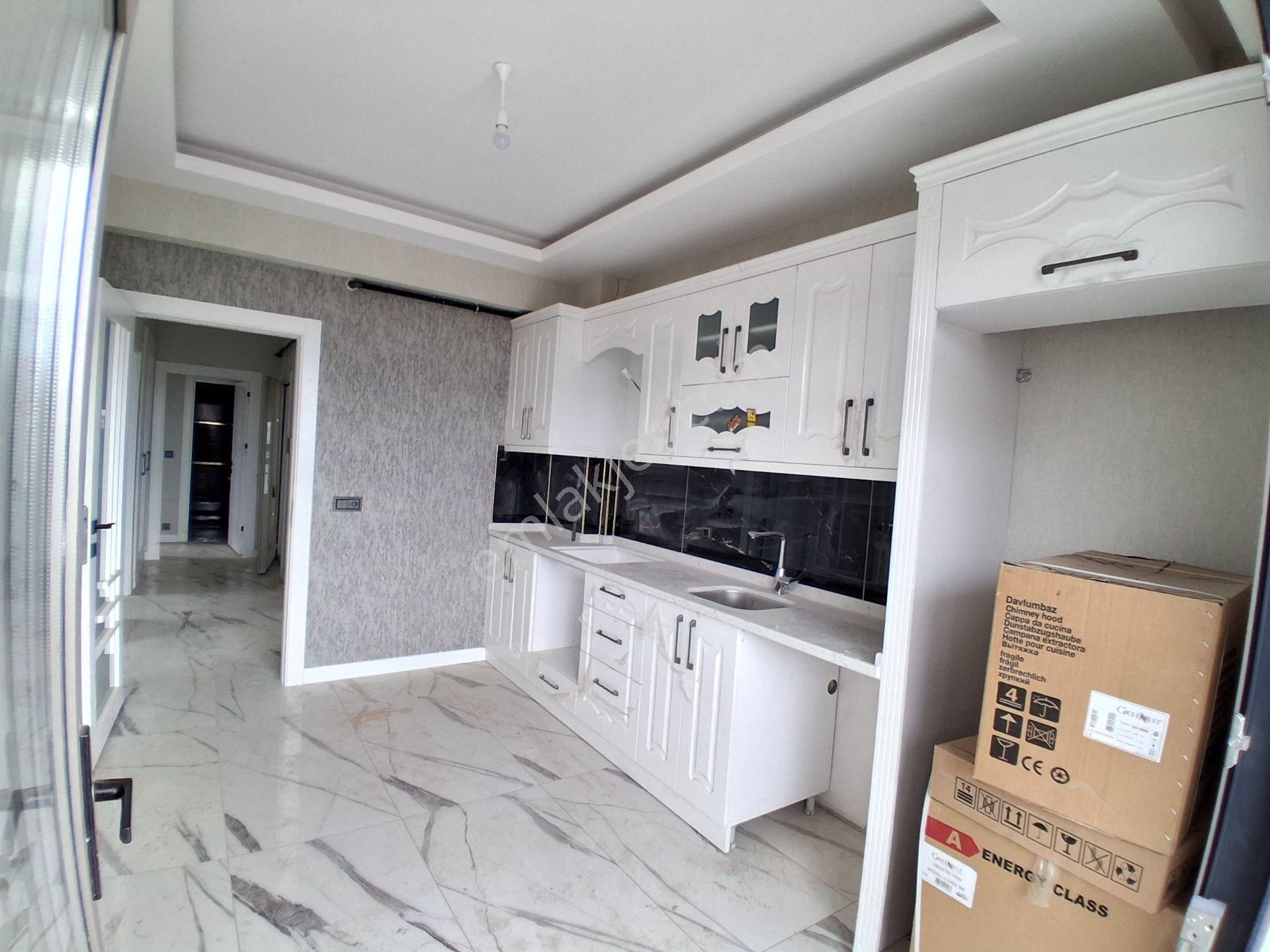 İstiklal Mahallesin De Acil Satılık 2+1 Ara Kat Sıfır Daire - Görsel 4