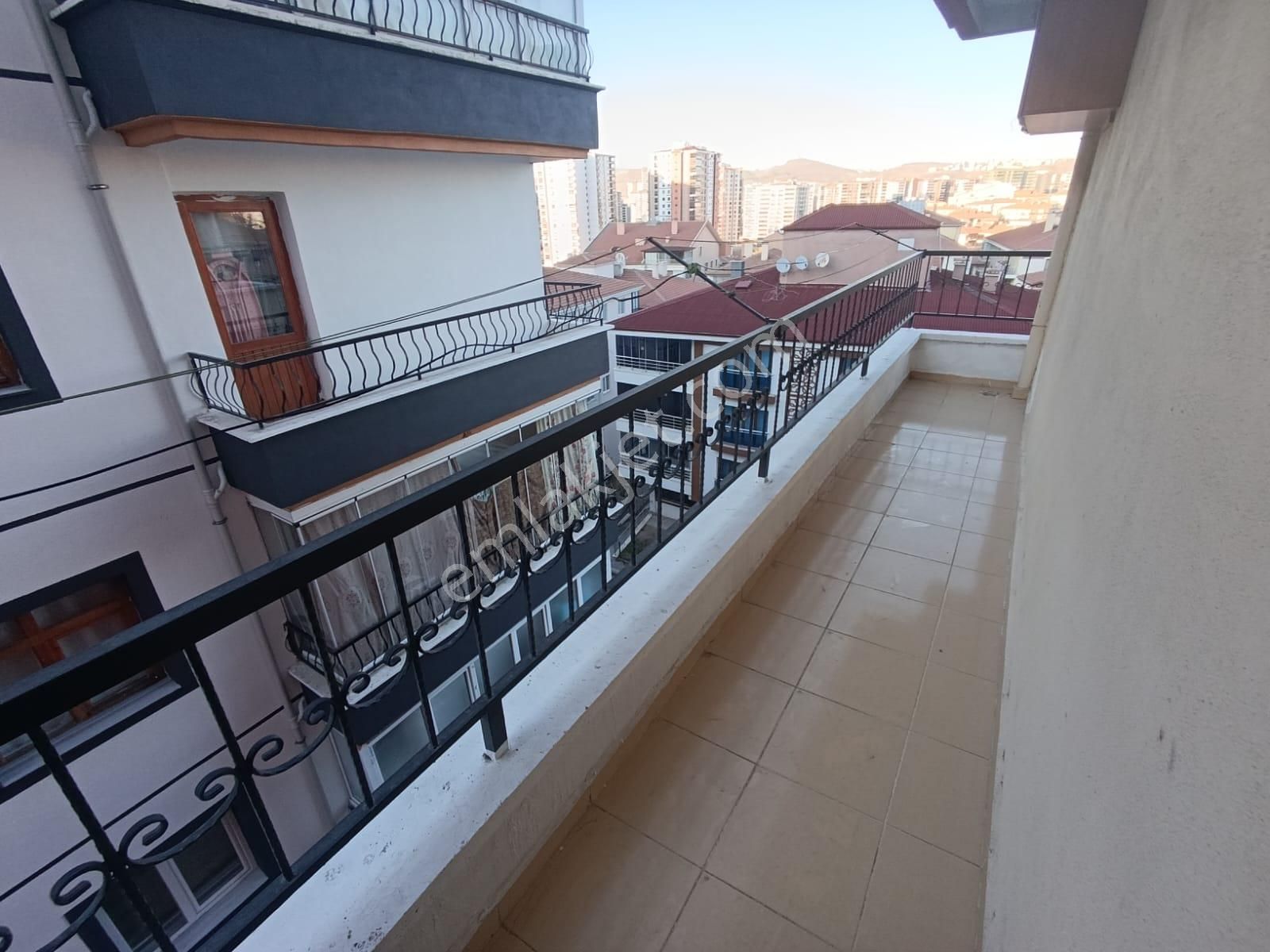 Ankara Keçiören Yayla Merkez ' De 3+1 Kiralık Daire Gata Ve Şehir Hastanesi Yakını - Görsel 25