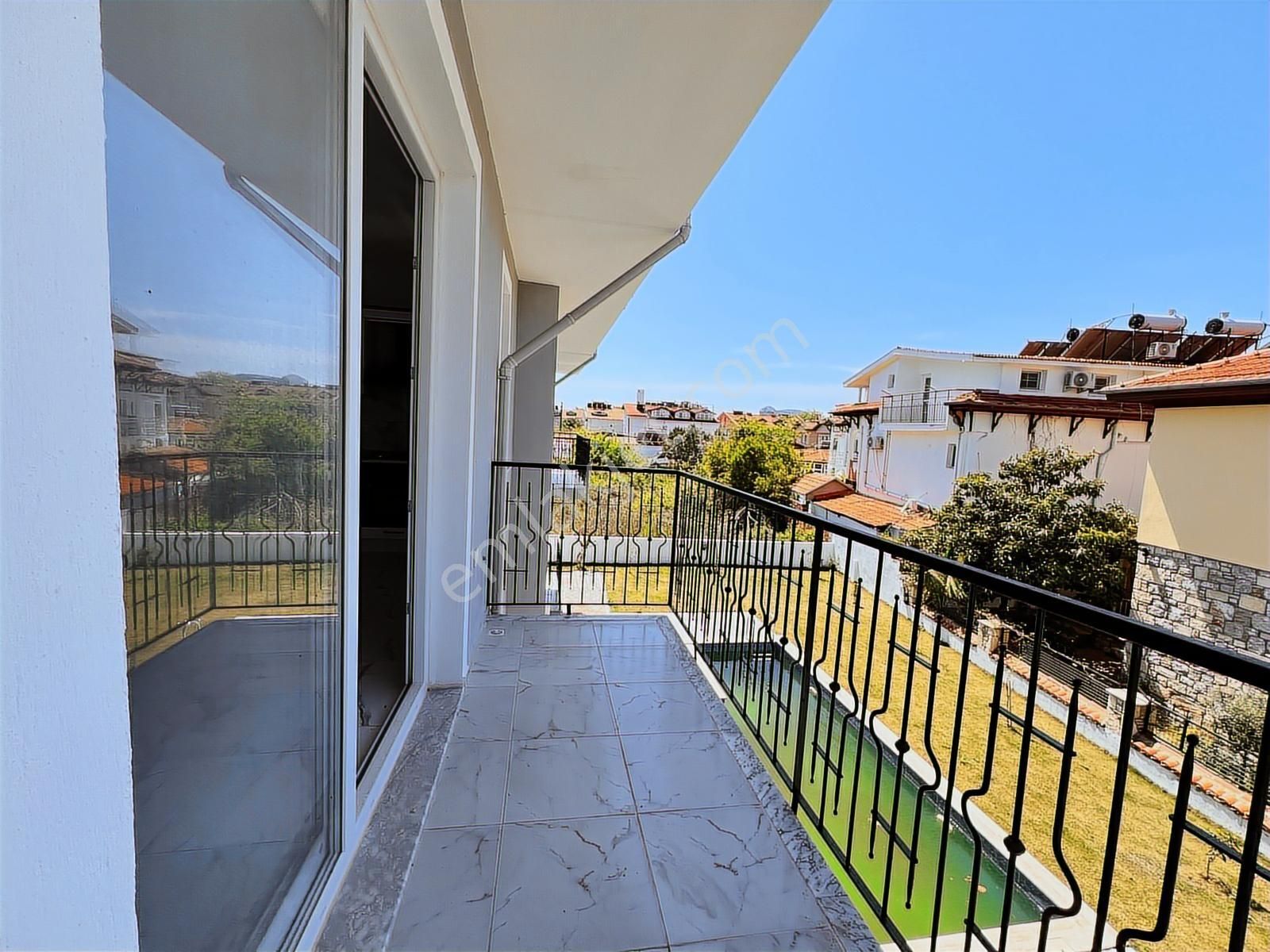 Ortaca Dalyan'da Havuzlu Binada Kiralık Sıfır 2+1 Daire - Görsel 2