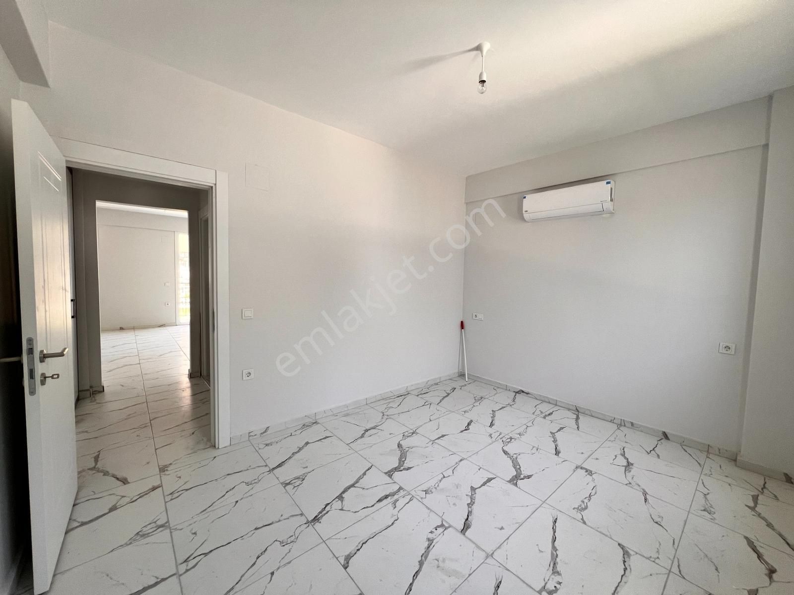 Ortaca Dalyan'da Havuzlu Binada Kiralık Sıfır 2+1 Daire - Görsel 31