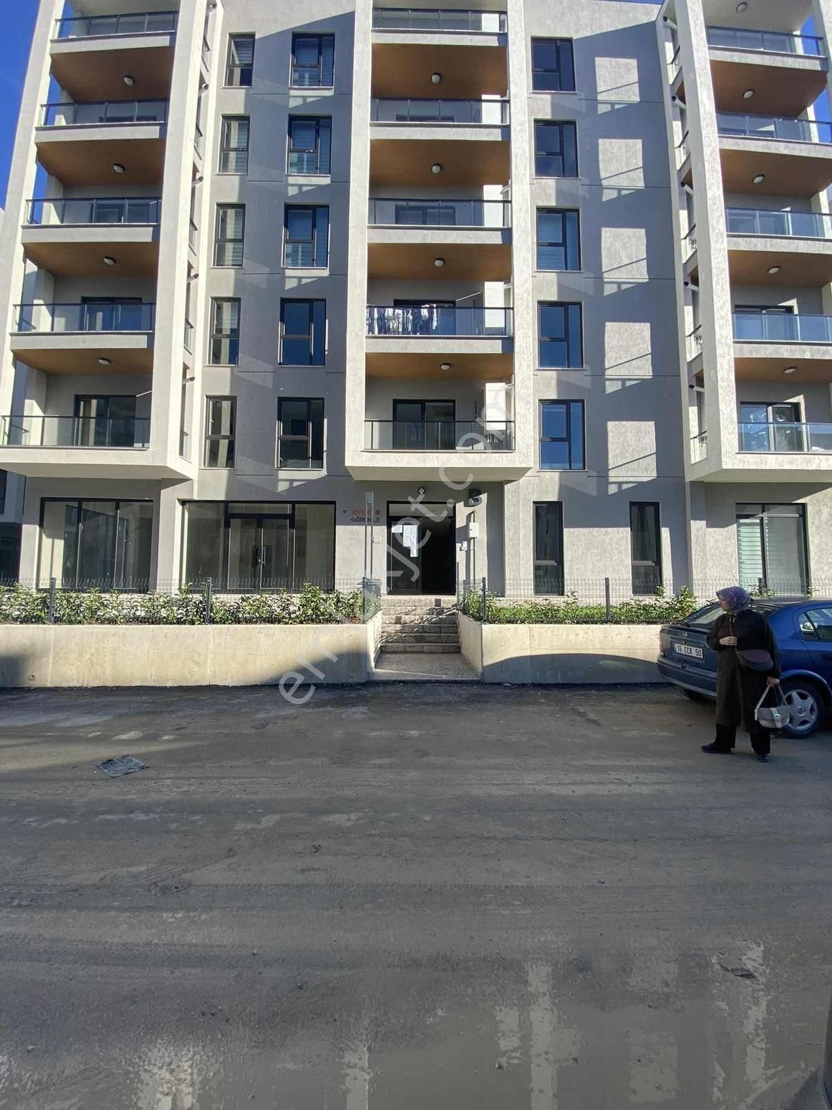 Cb Level'dan Avlu 3'te 2+1 Eşyalı Arakat Kiralık Daire - Görsel 2