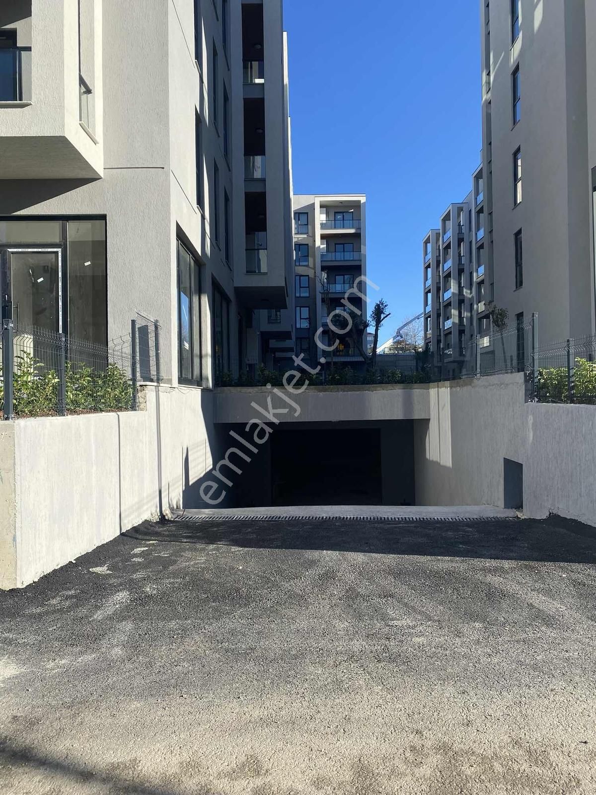 Cb Level'dan Avlu 3'te 2+1 Eşyalı Arakat Kiralık Daire - Görsel 4