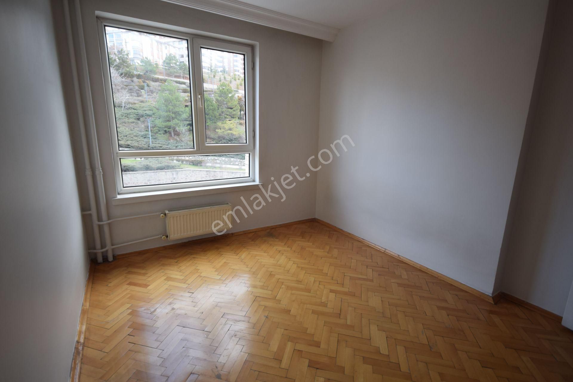 İlk-ev'den Dikmen Caddesi Üzerinde Asansörlü Ara Katta Ön Cephe Bağımsız Salon 3+1 Merkezi Sistem - Görsel 25