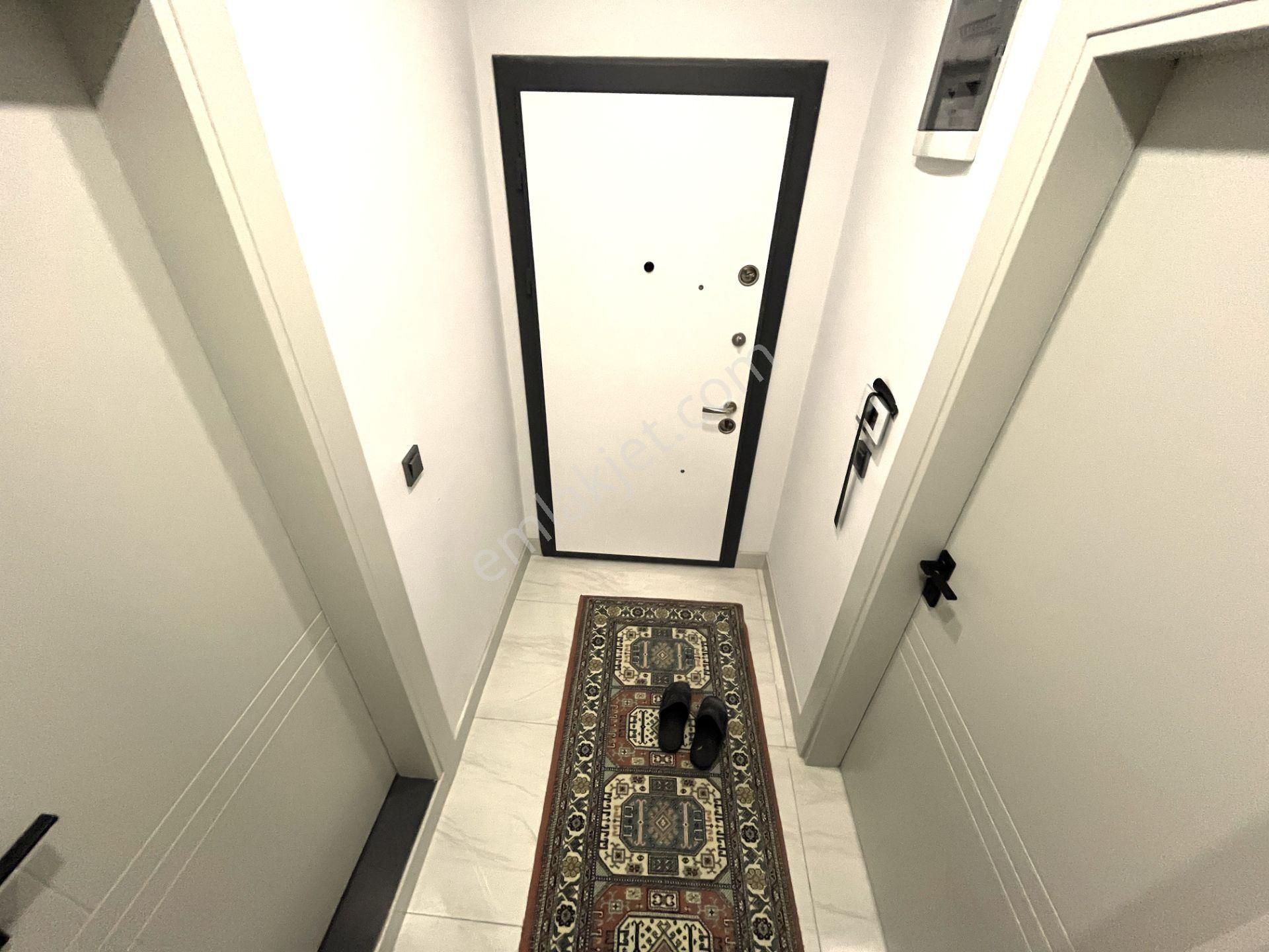 🌀gültaş Emlaktan Altınkumda Full Eşyalı Kiralık 1+1 Yeni Binada Daire - Görsel 18