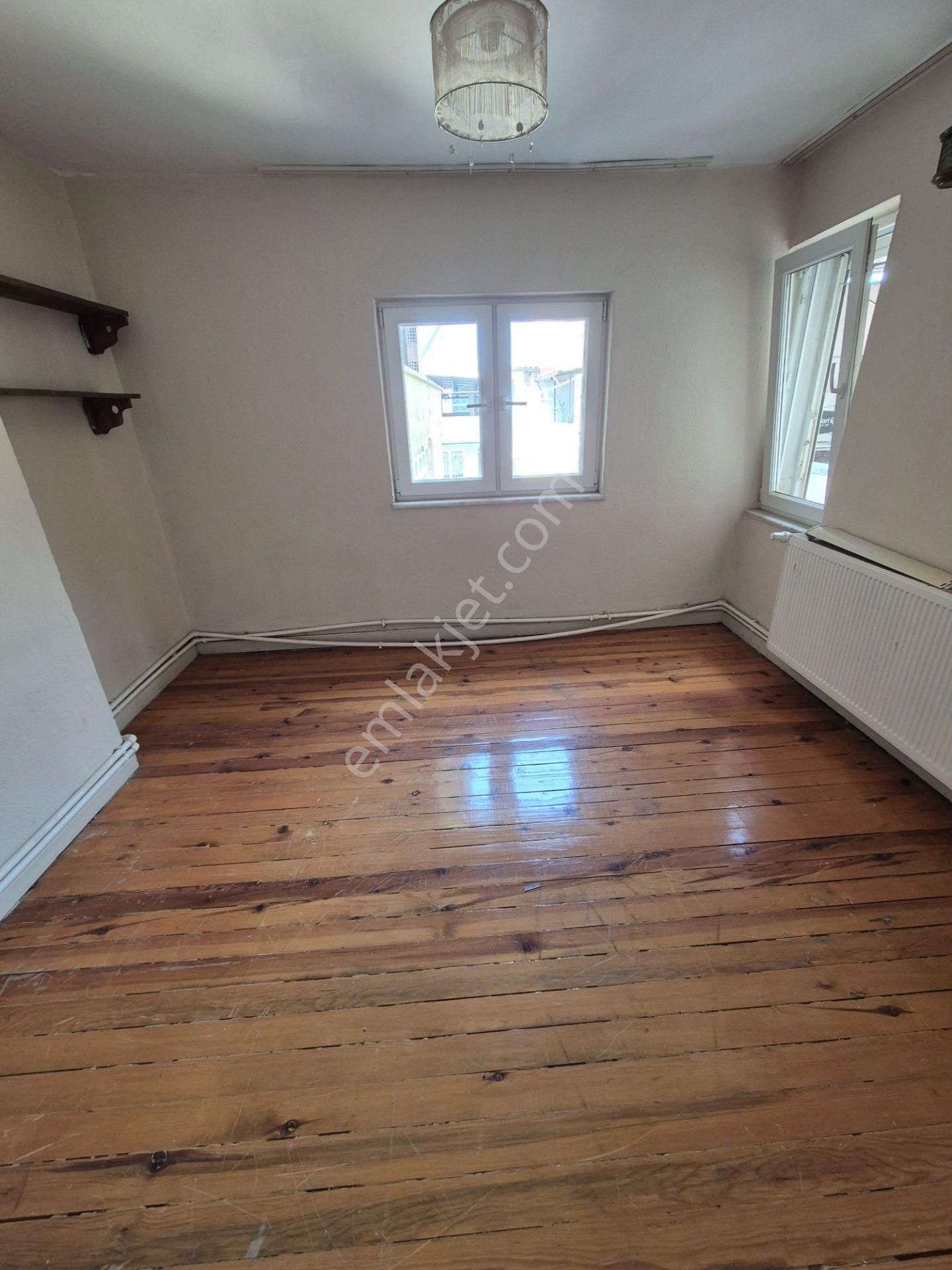 Çarşı Merkezde 2+1 Doğalgazlı Cadde Üzeri Kiralık Daire - Görsel 8