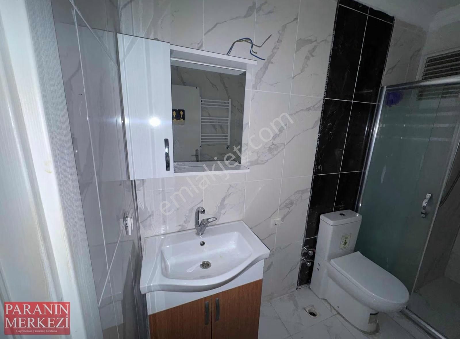 Mecidiyeköyde Cadde Üstü Eşyasız Modern 2+1 Daire - Görsel 2