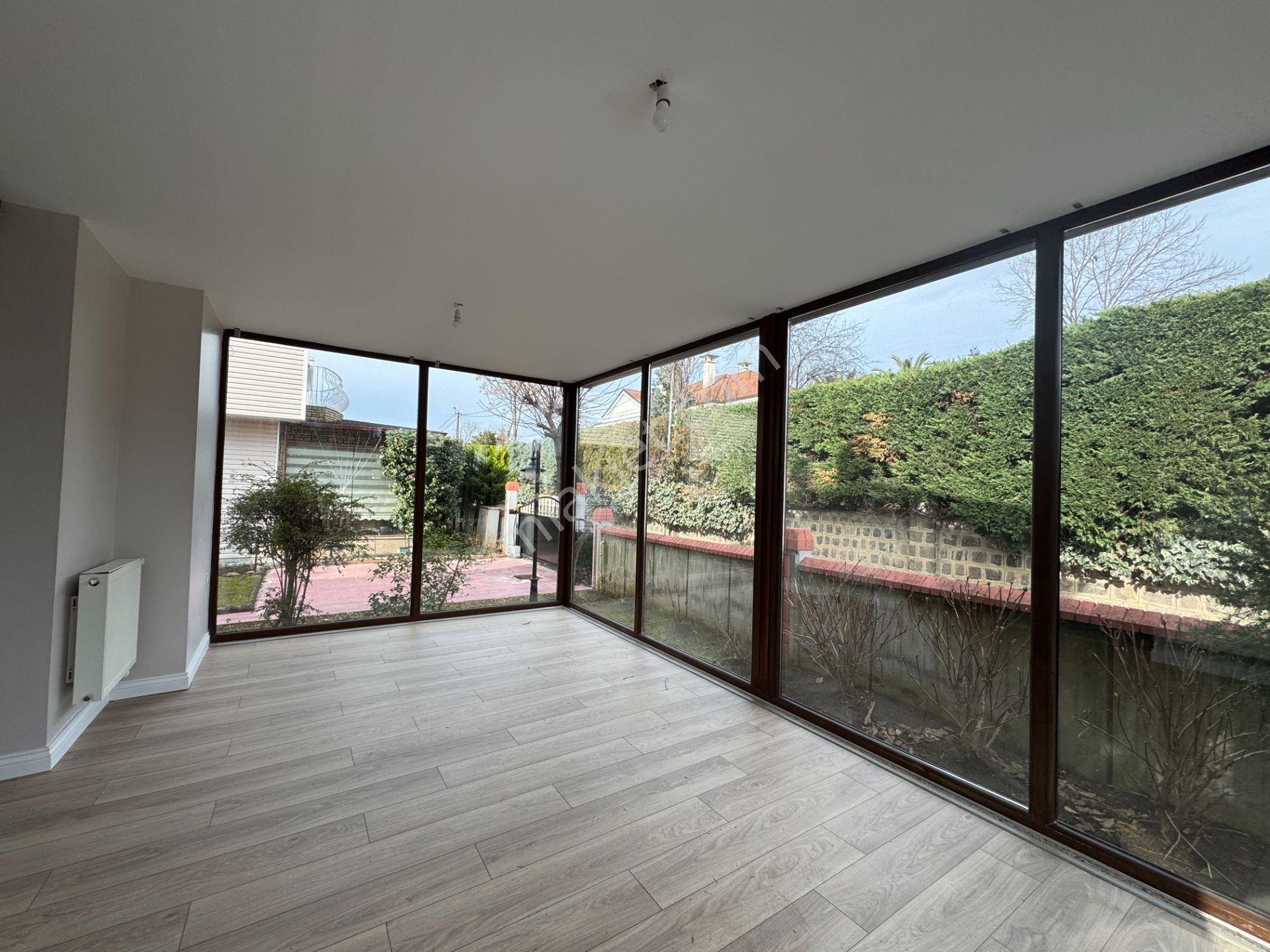 Trabzon Yomra Kaşüstü Kamelya Sitesi Lüks 4+1 Satılık Villa - Görsel 11