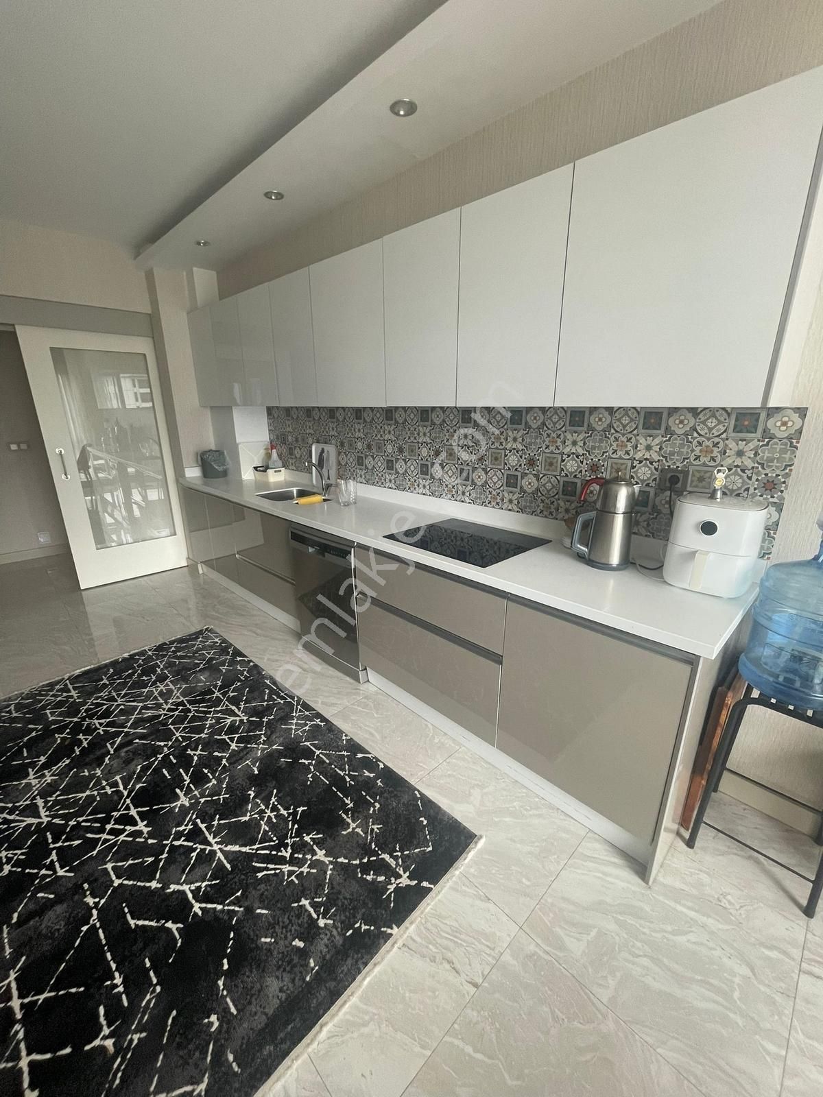 Polat Live'dan Botanik Metro Yakını Kök Tapu 200m²4+1 Lüks Daire - Görsel 2