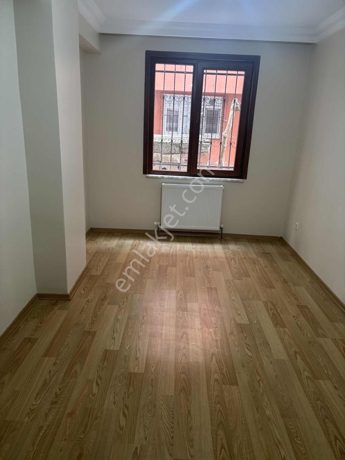 Maltepe Zümrütevlerde Yüksek Giriş 2+1 Genç Binada Ferah Daire - Görsel 7