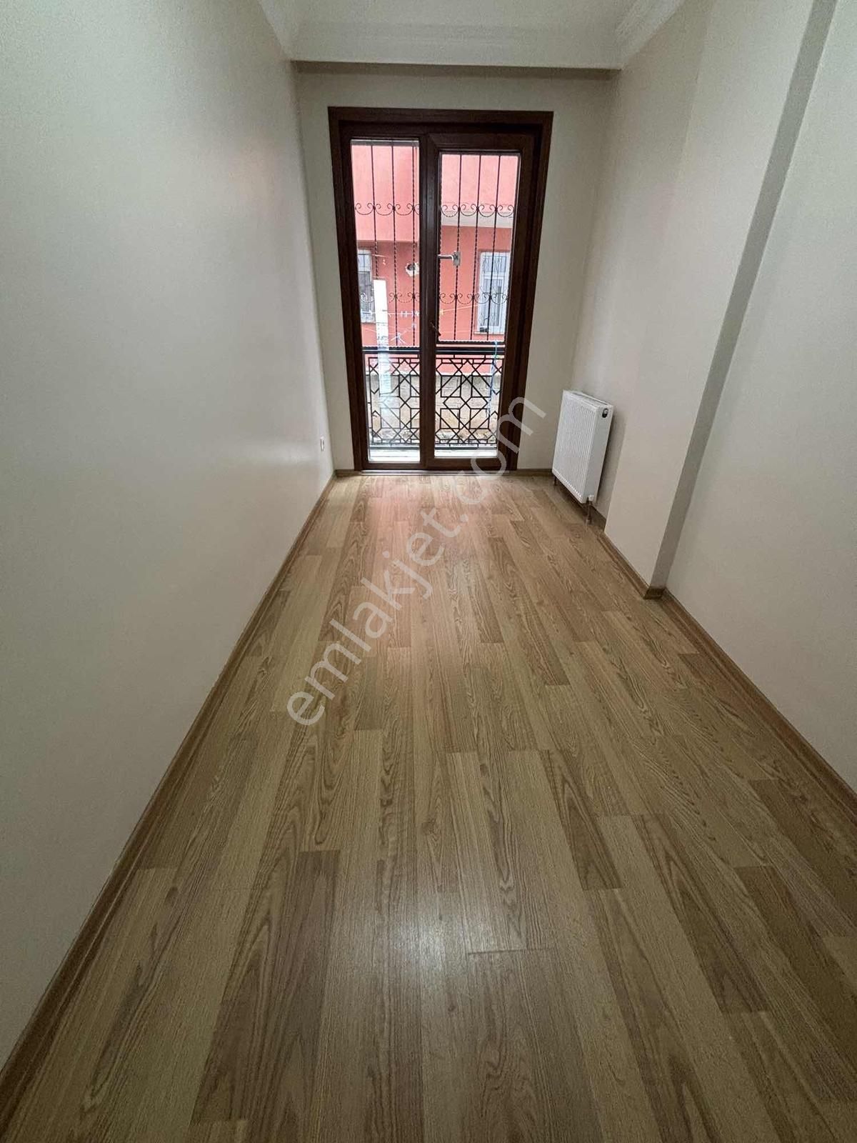 Maltepe Zümrütevlerde Yüksek Giriş 2+1 Genç Binada Ferah Daire - Görsel 20