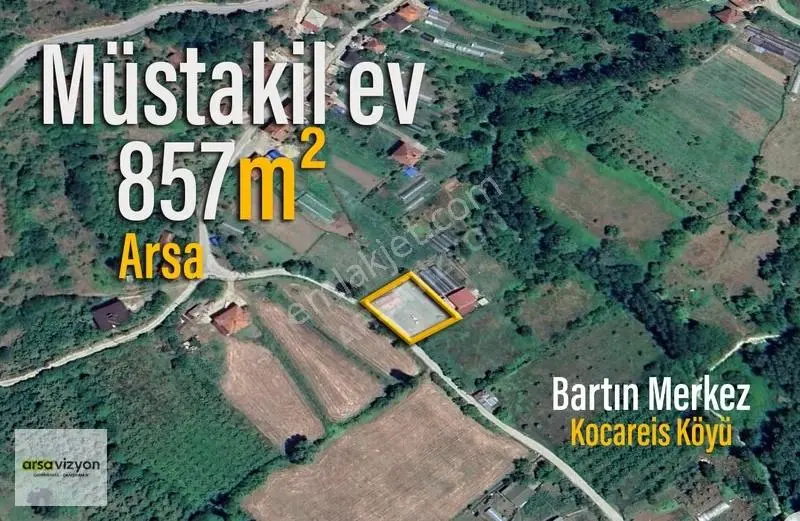 Kocareis'te Müstakil Ev Ve Arsası - Görsel 3