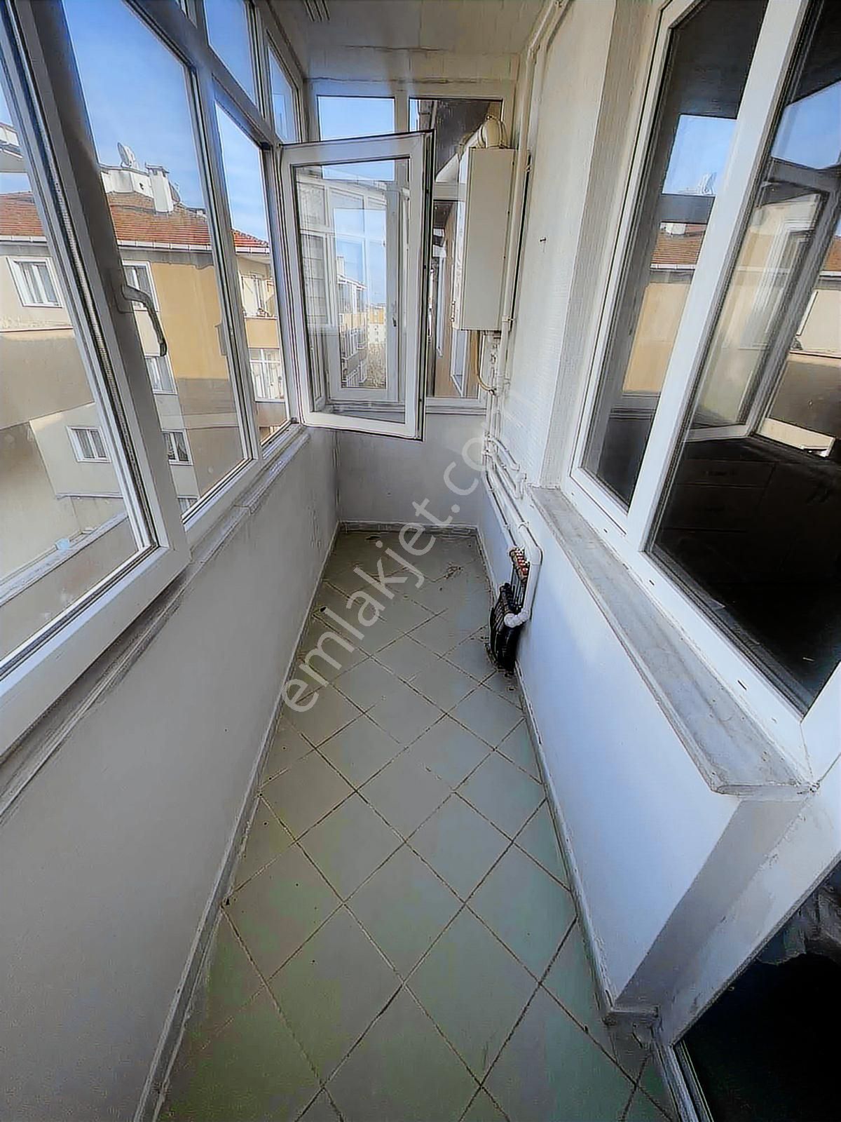 Alipaşa Mahallesin De 3+1 Satılık Daire - Görsel 13