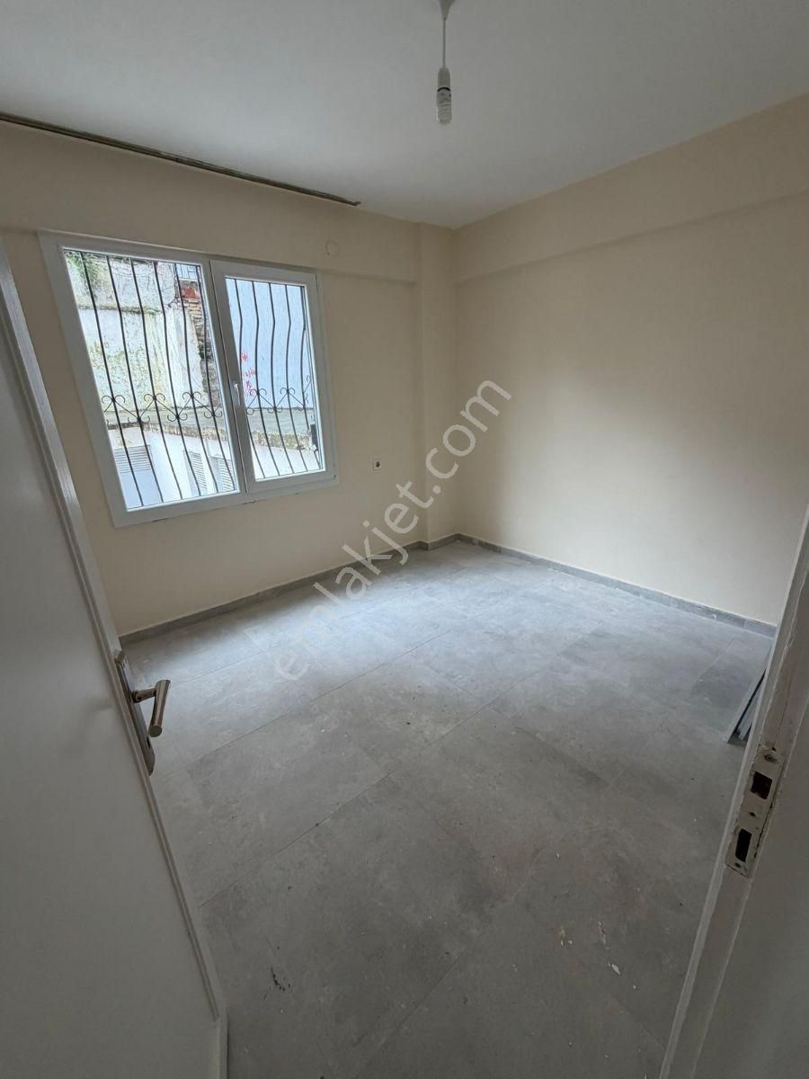 Kuşadası Türkmen Merkezde Kiralık Daire - Görsel 13