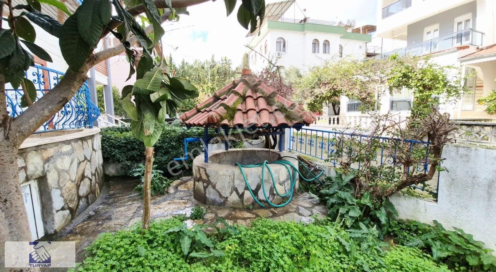 Çolaklı 'da Denize Sıfır Özel Plajlı 4 Katlı Villa - Görsel 6