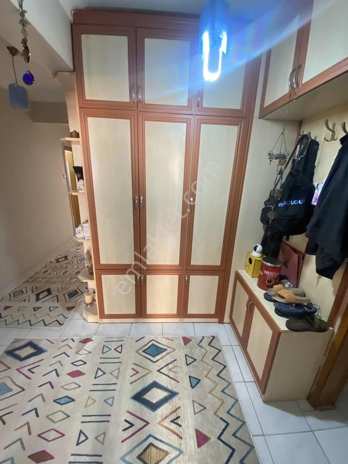 Genç Bina 2+1 Net 90 M2 3 Balkonlu Kaçağı Olmayan Full Masrafsız - Görsel 8