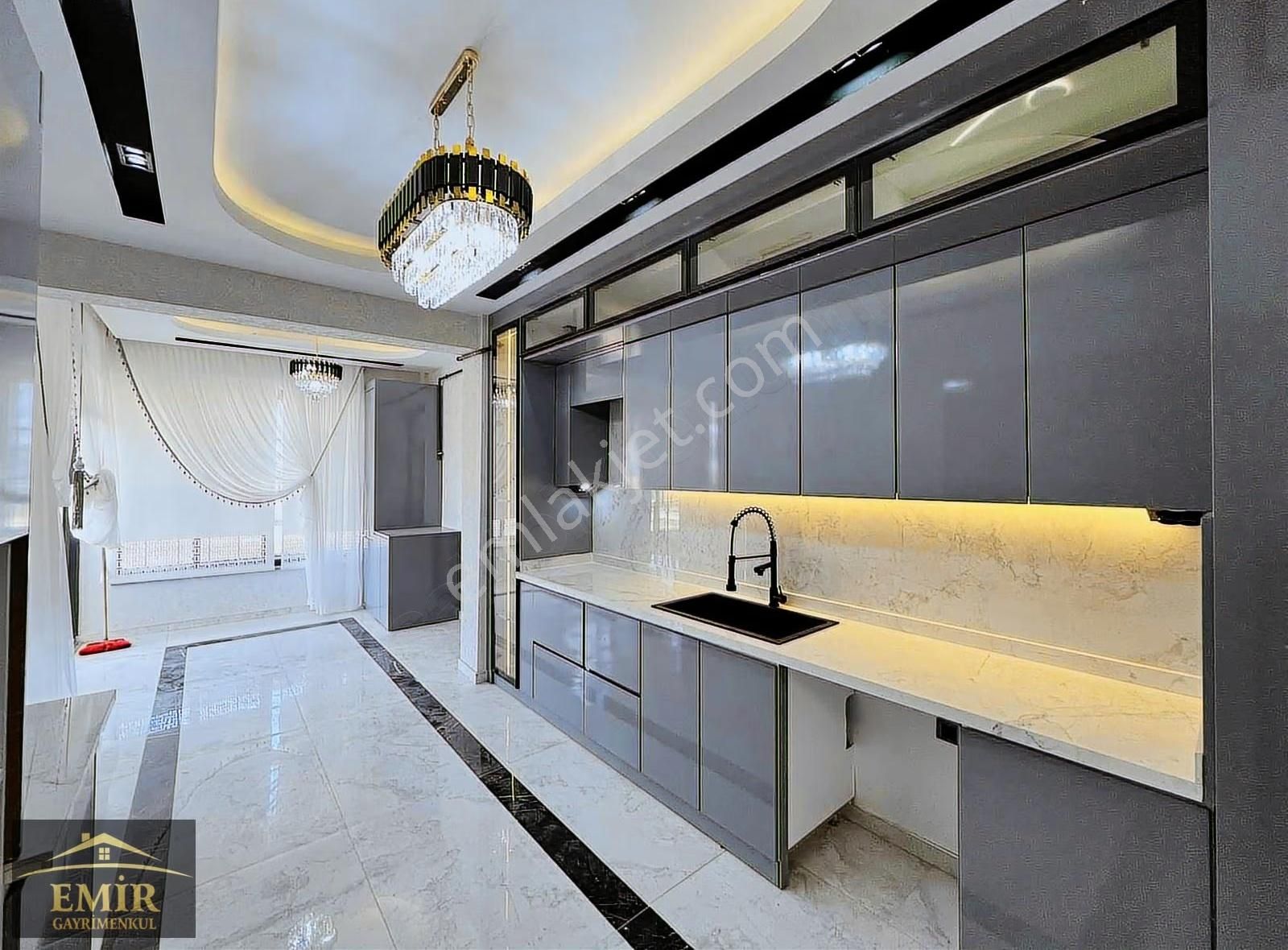 Emir Gayrimenkulden Göktürkün Gözde Kalbinde Satılık 2.5+1 Daire - Görsel 19