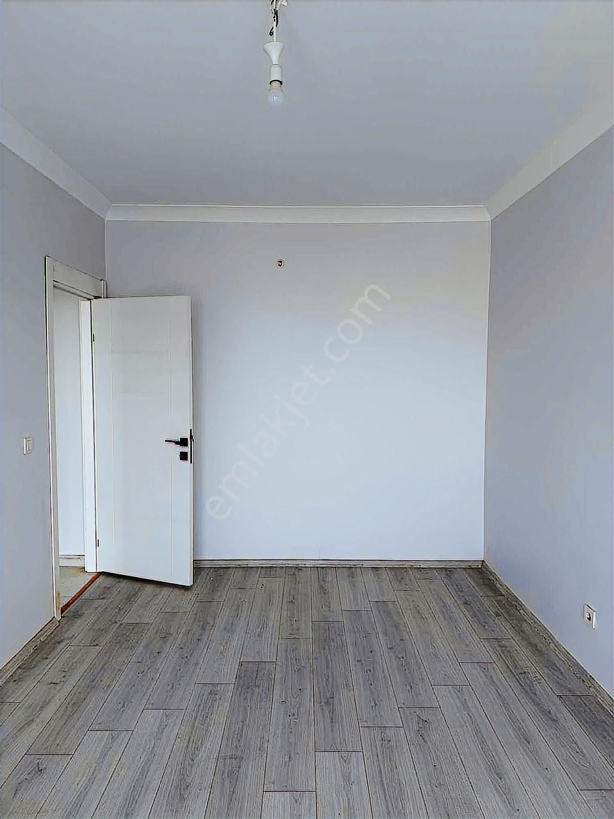 Hayat Park Sitesi / 2+1 70 M² / Bakımlı Ve Hazır ! Fırsat ! - Görsel 21