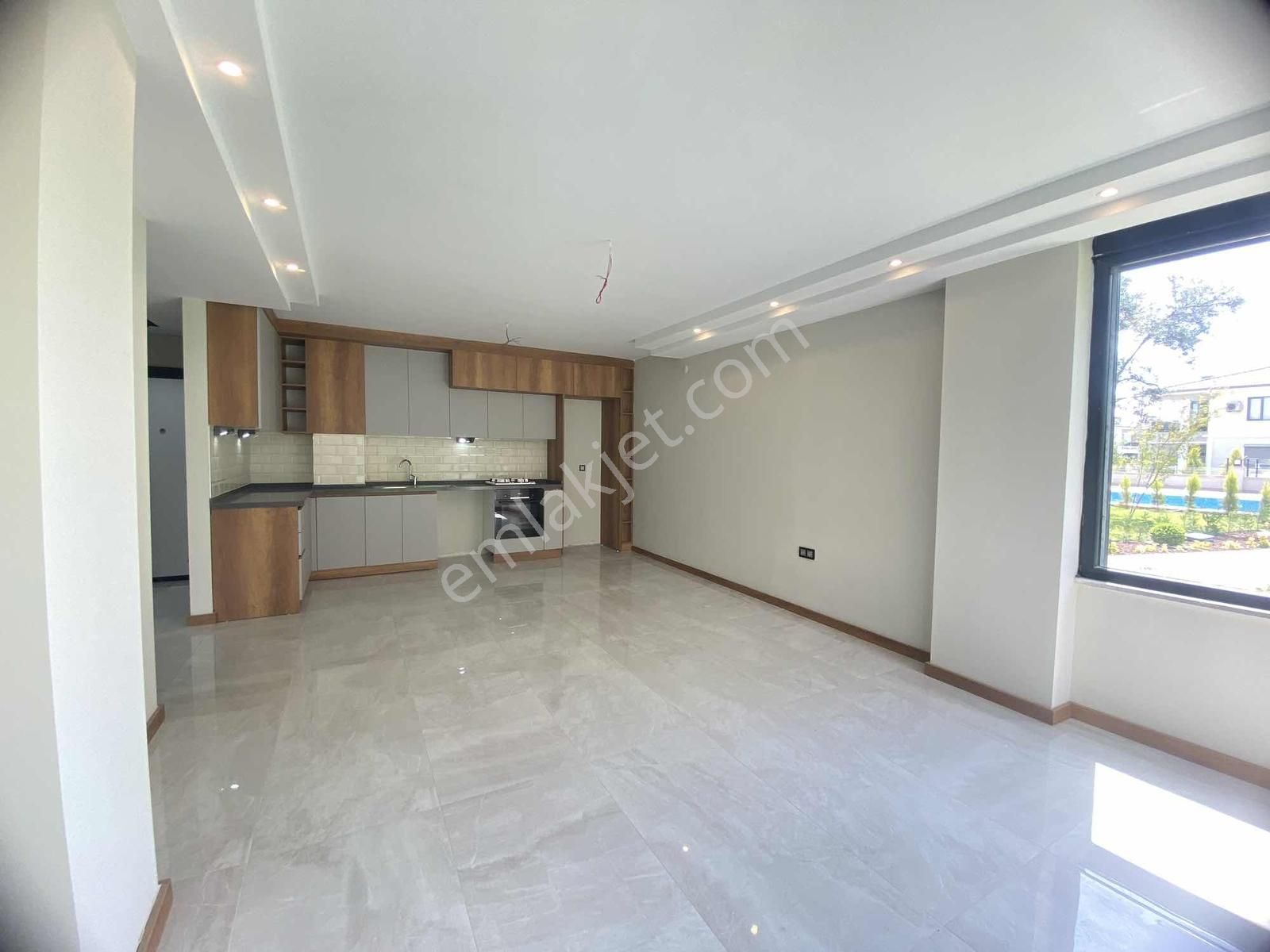 Yetkili Ofisten | 2+1 Bahçe Kullanımlı Daire | Havuzlu Sitede - Görsel 20