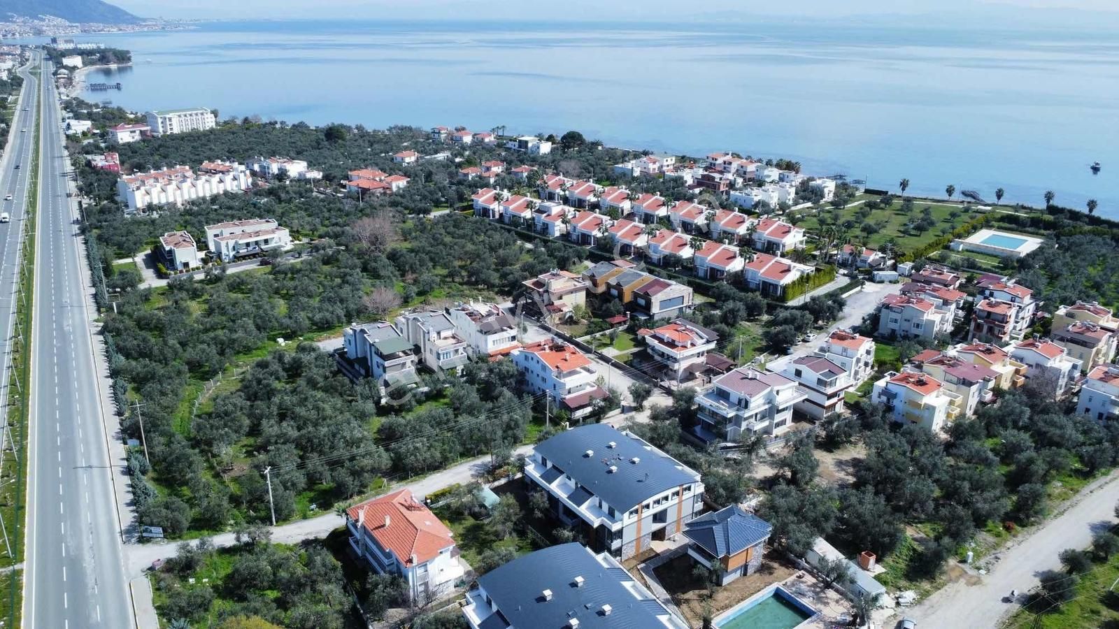 Yetkili Ofisten | 2+1 Bahçe Kullanımlı Daire | Havuzlu Sitede - Görsel 4