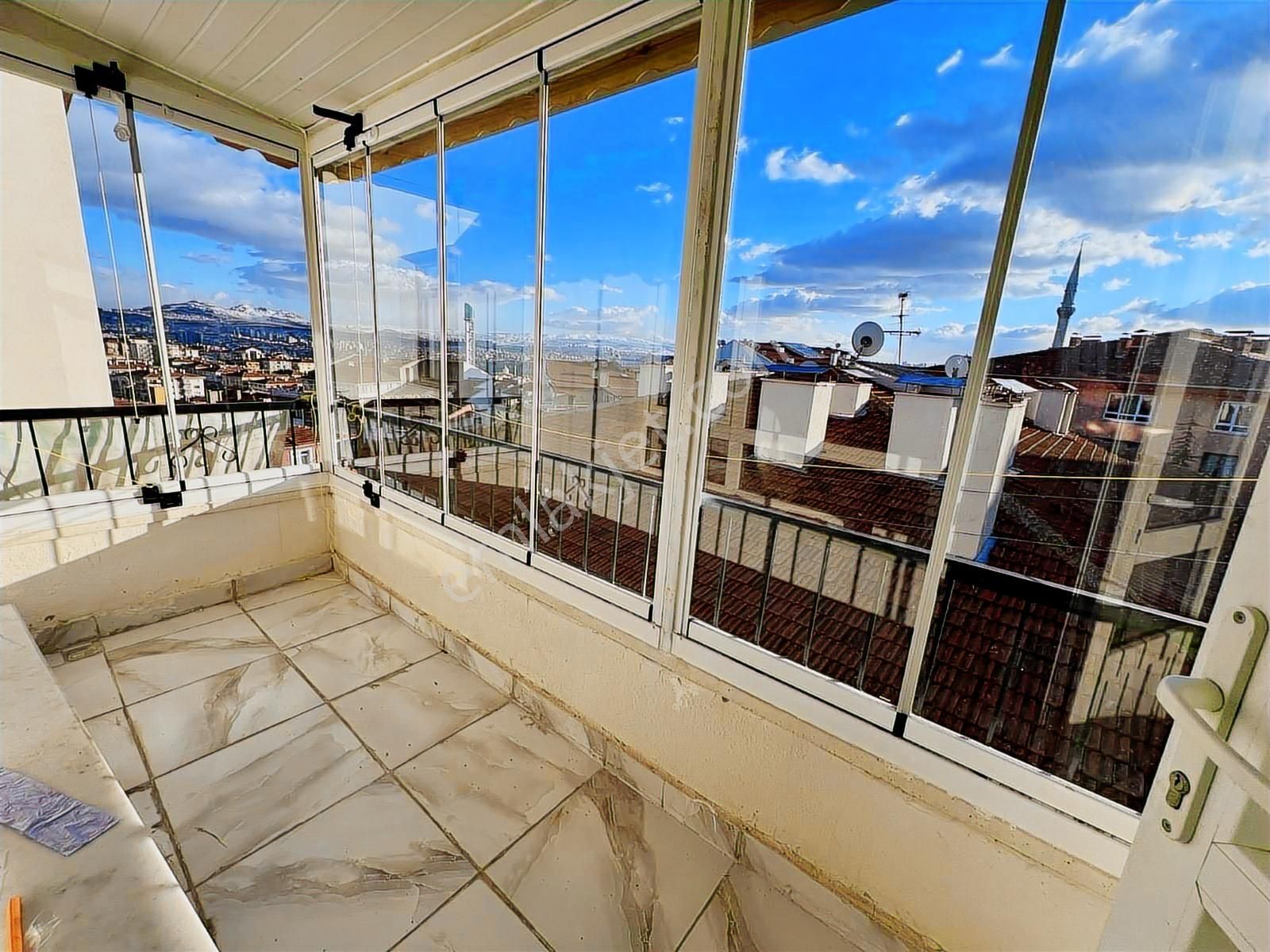 Ankara Manzaralı 3+1 Sanatorum Has. Yakını Katta Satılık Daire - Görsel 11