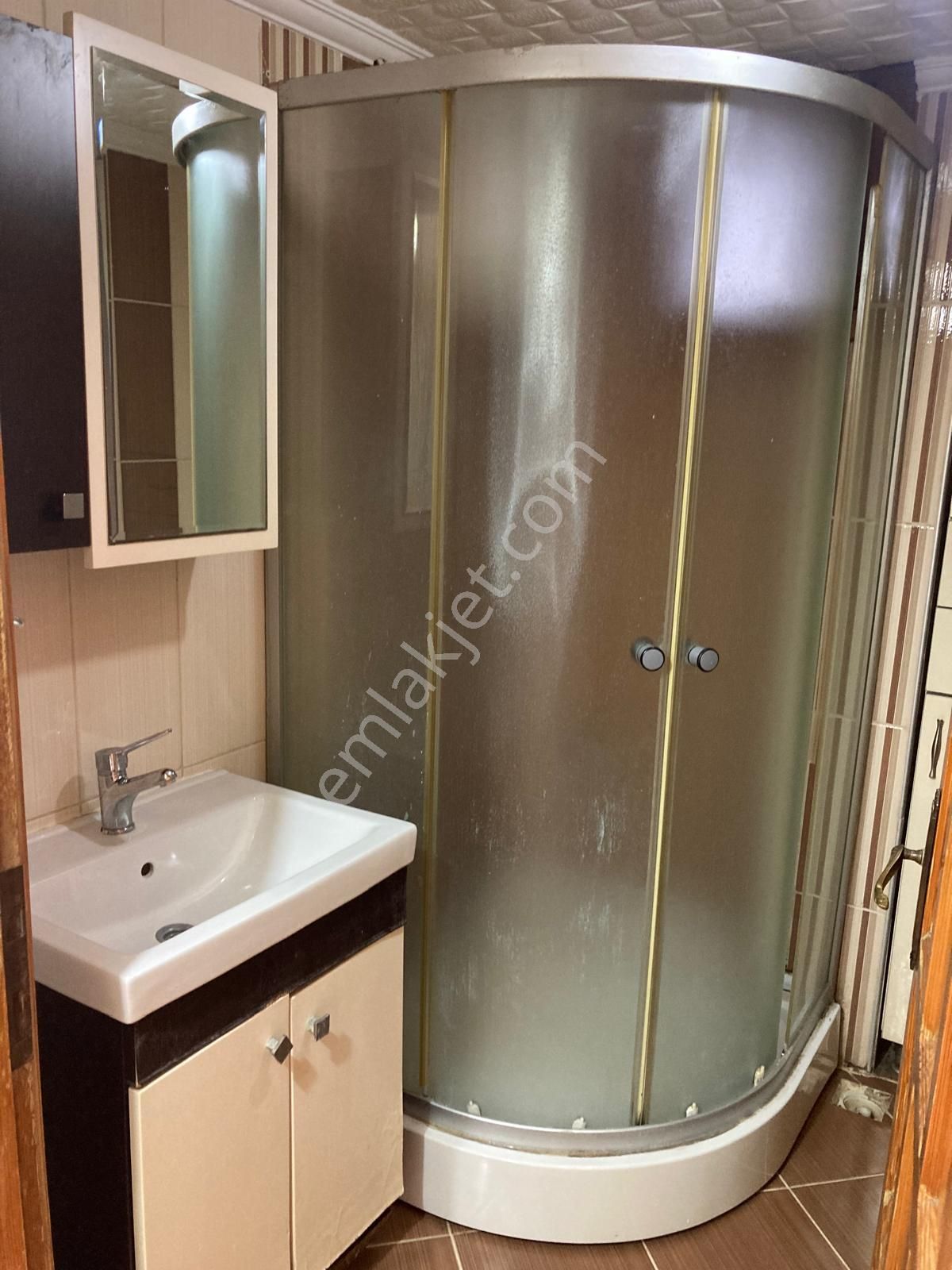 Milas Merkez Eşyalı Kiralık 2+1 Daire (85m²) - Görsel 11