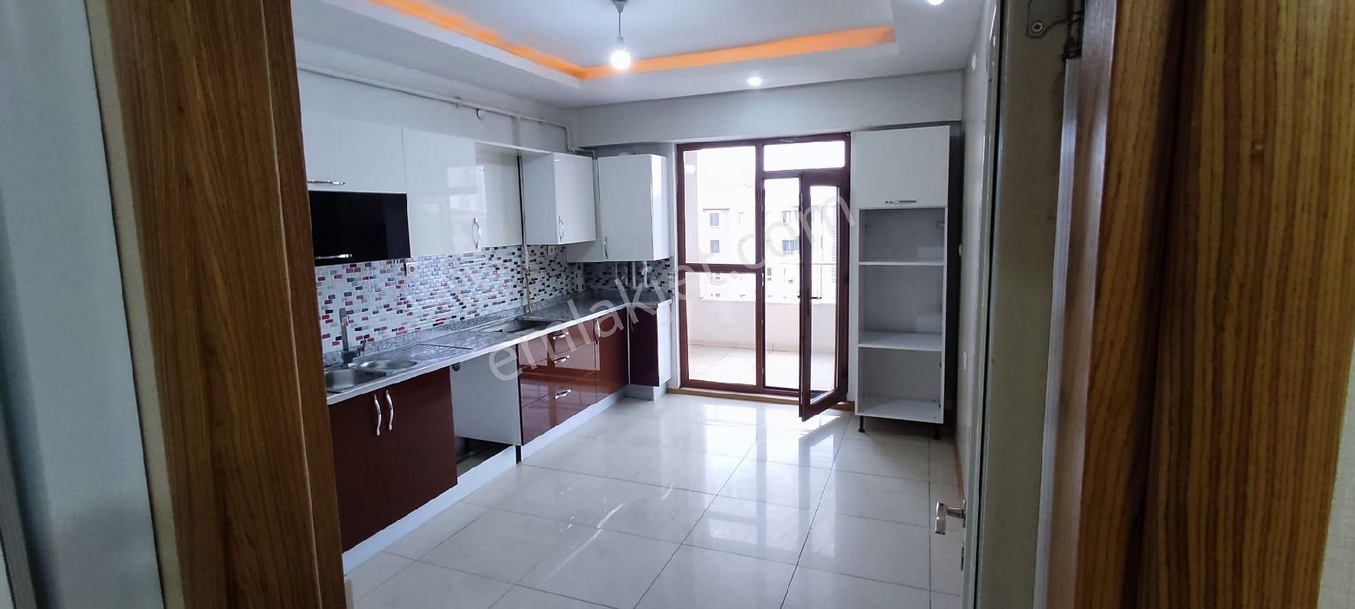 Premar Emlaktan Nevroz Yanı Kiralık 4+1 Daire - Görsel 16