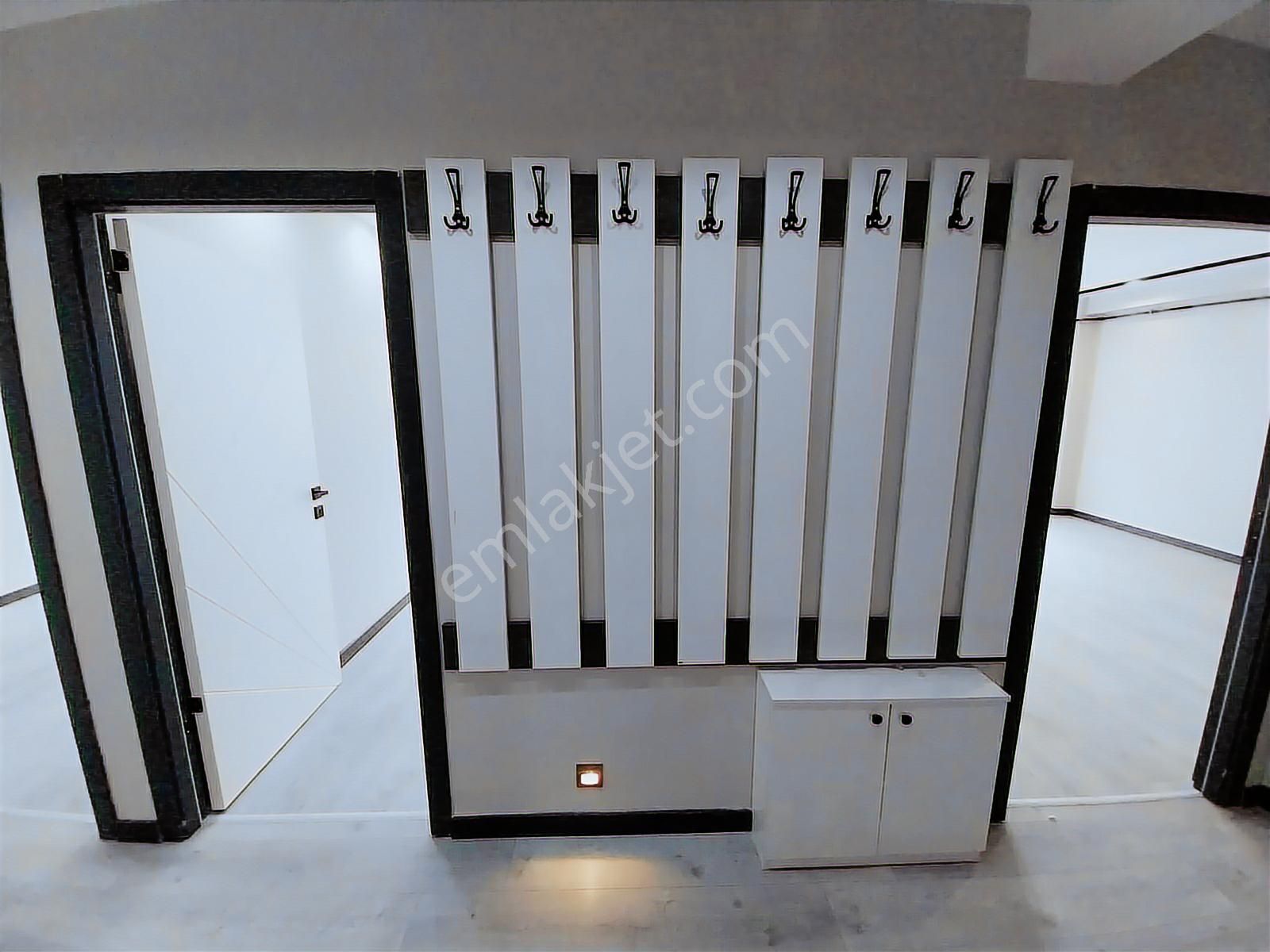 Deliklitaş Çarşı Merkez Sıfır Arakat Garajlı Satılık 2+1 Daire - Görsel 3