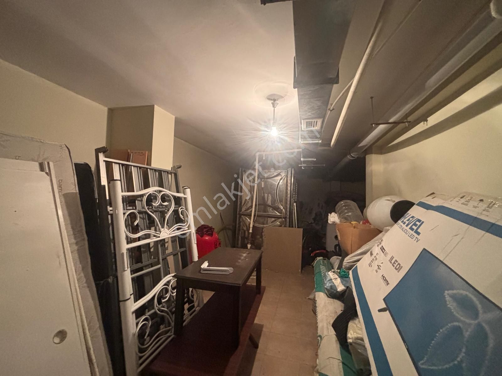 Maltepe Fındıklı'da Oldukça Geniş Kullanışlı Satılık 3+1 Daire - Görsel 17