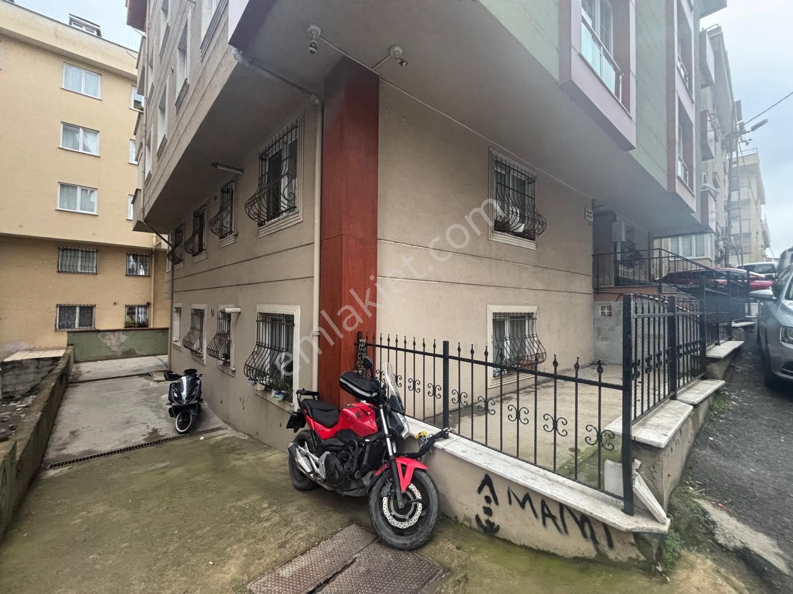 Maltepe Fındıklı'da Oldukça Geniş Kullanışlı Satılık 3+1 Daire - Görsel 19