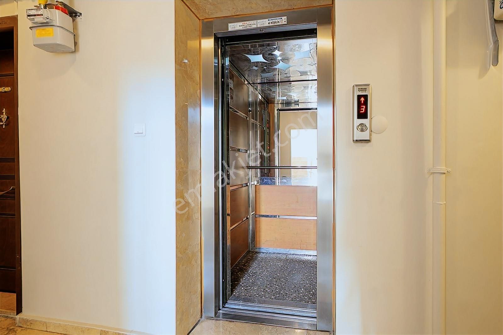 Remax Advantage'dan Mor Menekşe Sitesi 4+1 Arakat Daire Fırsatı - Görsel 18