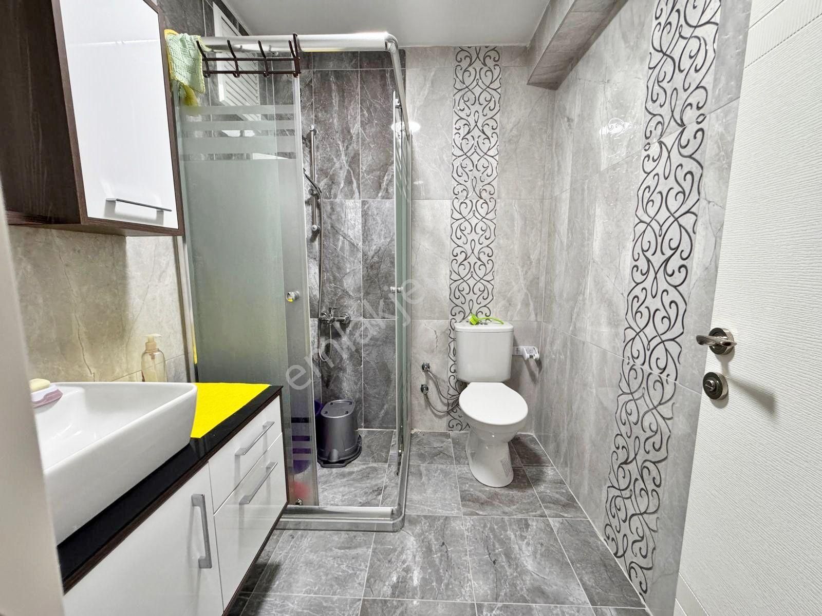 Etlik'te Müstakil Villa Tadında Bahçe Katı Yapılı 3+1 Balkonlu Önü Ve Cepheleri Açık - Görsel 29