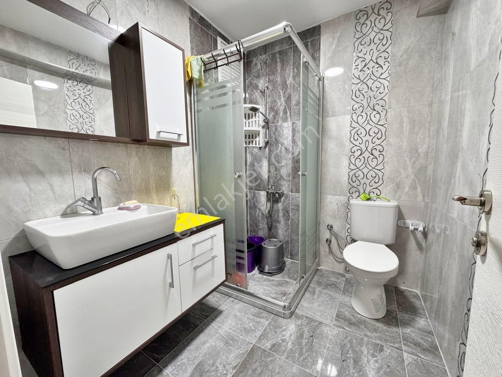 Etlik'te Müstakil Villa Tadında Bahçe Katı Yapılı 3+1 Balkonlu Önü Ve Cepheleri Açık - Görsel 30