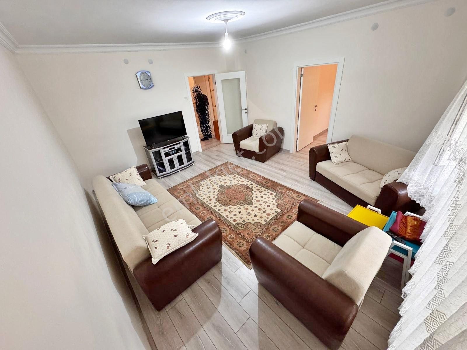 Etlik'te Müstakil Villa Tadında Bahçe Katı Yapılı 3+1 Balkonlu Önü Ve Cepheleri Açık - Görsel 3