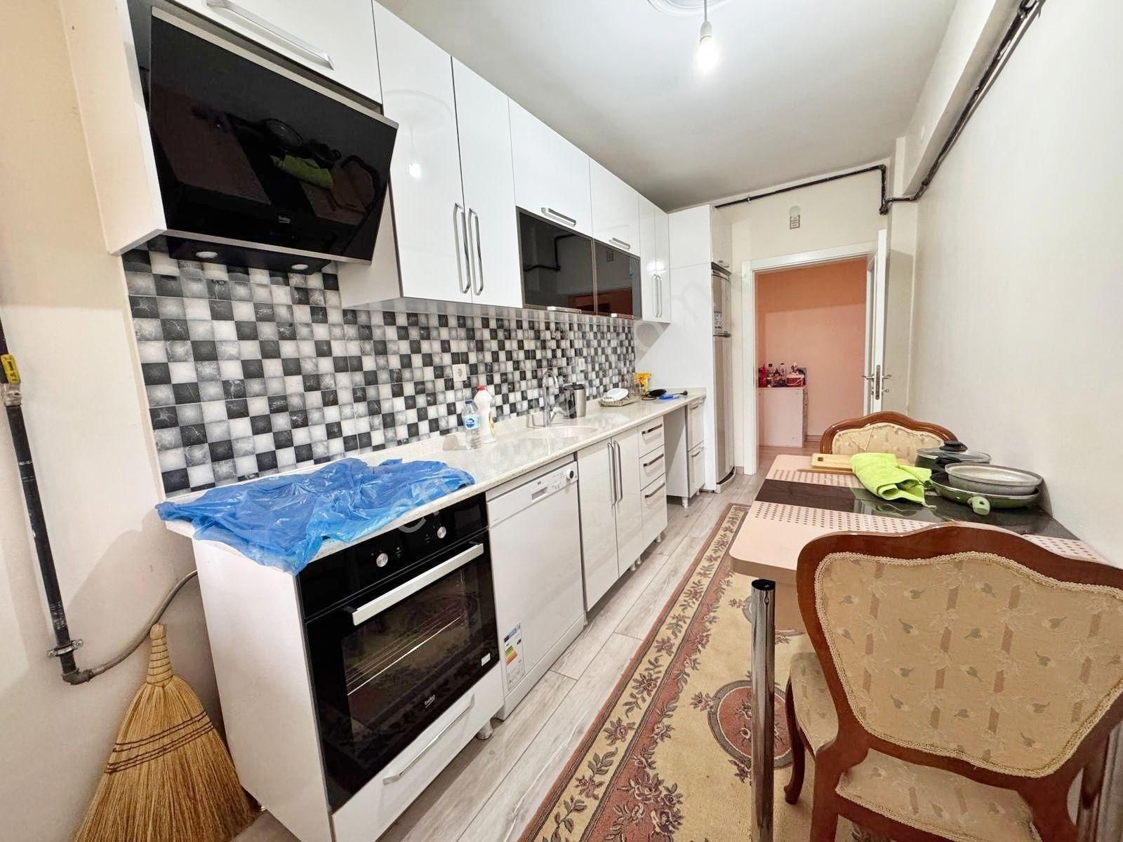 Etlik'te Müstakil Villa Tadında Bahçe Katı Yapılı 3+1 Balkonlu Önü Ve Cepheleri Açık - Görsel 19