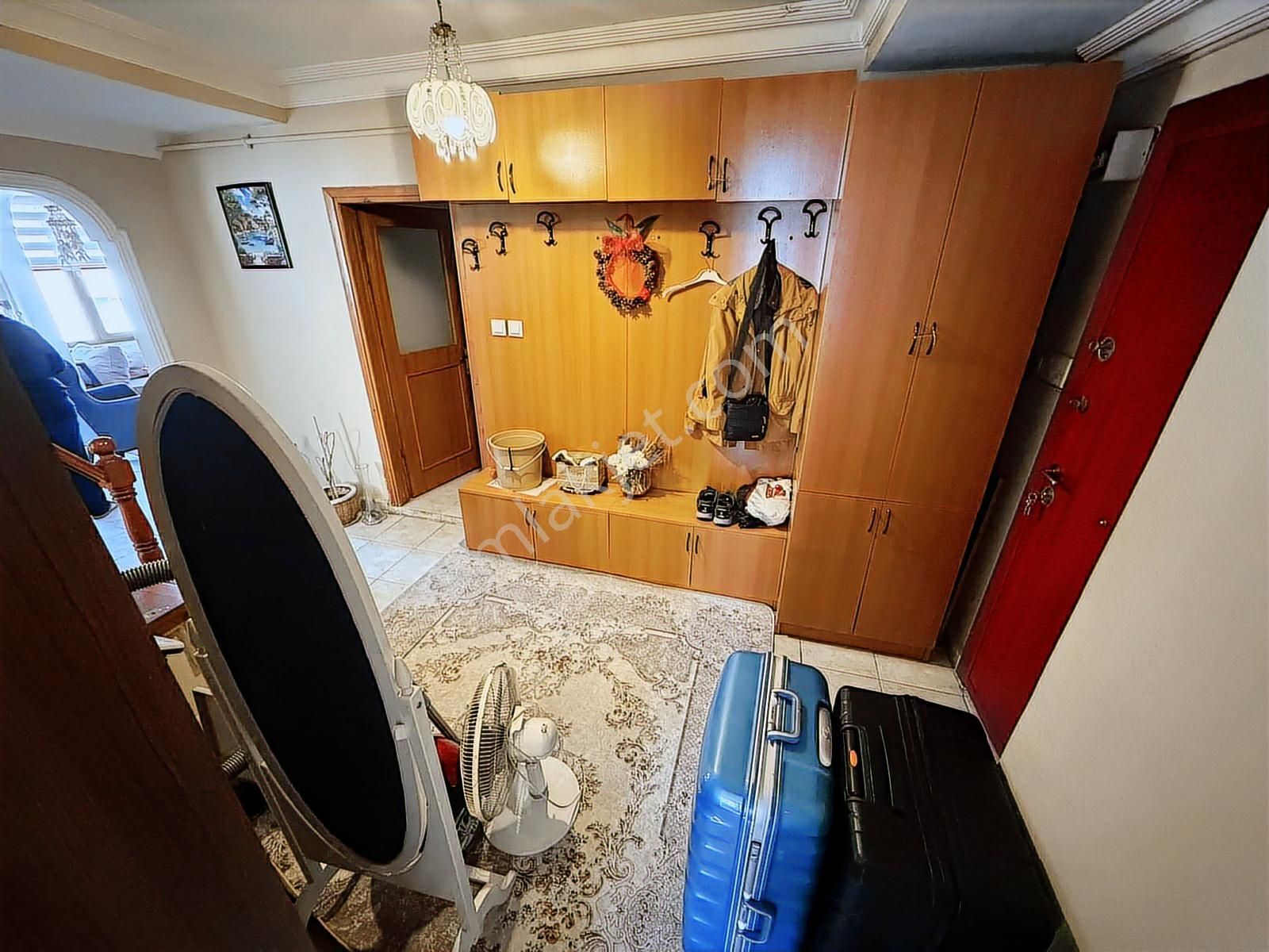 Küçükköy Cadde Üstü Dubleks Teraslı - Görsel 16