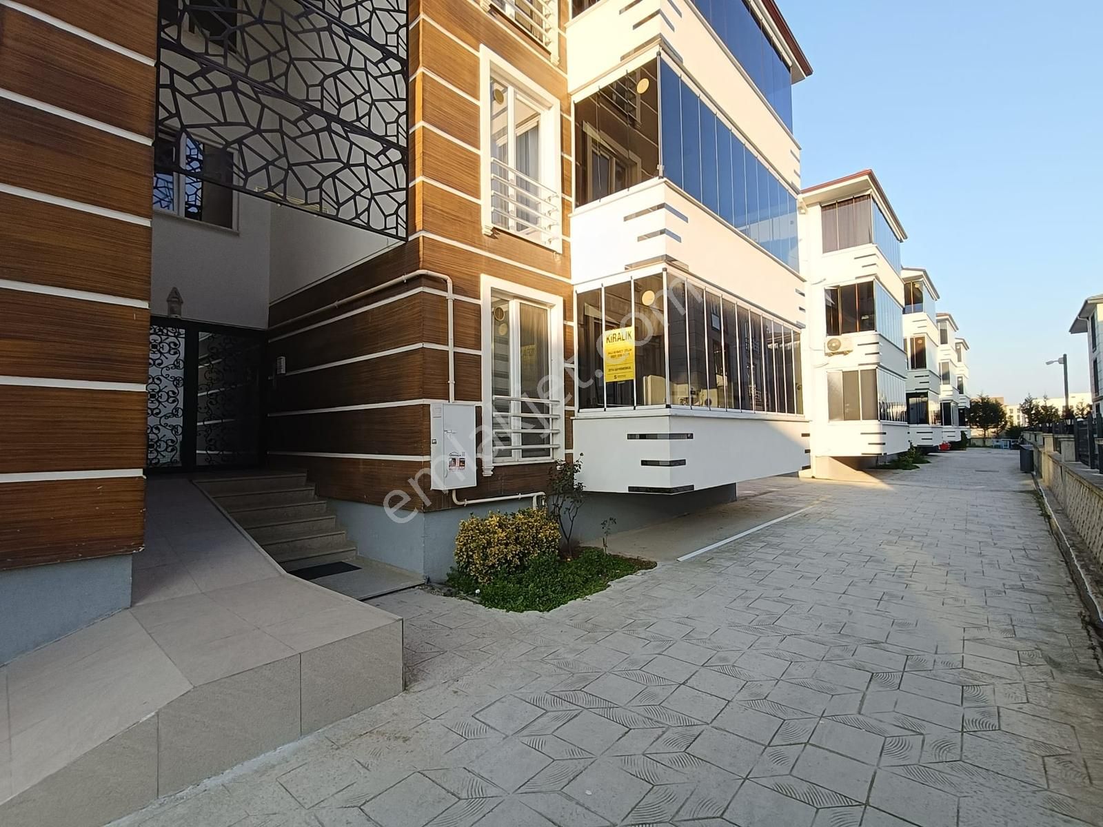 Adapazarı Yağcılar'da Yeni Stad Yakını 3+1 1. Kat Kiralık Daire - Görsel 17