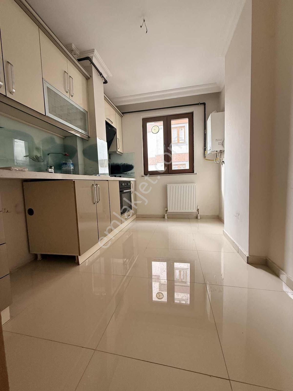 Ümraniye Elmalıkent 2+1 Kapalı Oto Parklı Site İçinde Satılık - Görsel 6