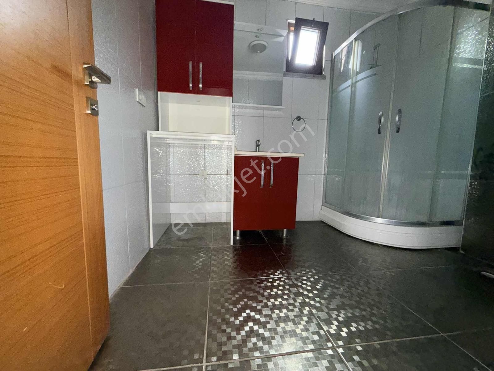 Ümraniye Elmalıkent 2+1 Kapalı Oto Parklı Site İçinde Satılık - Görsel 4