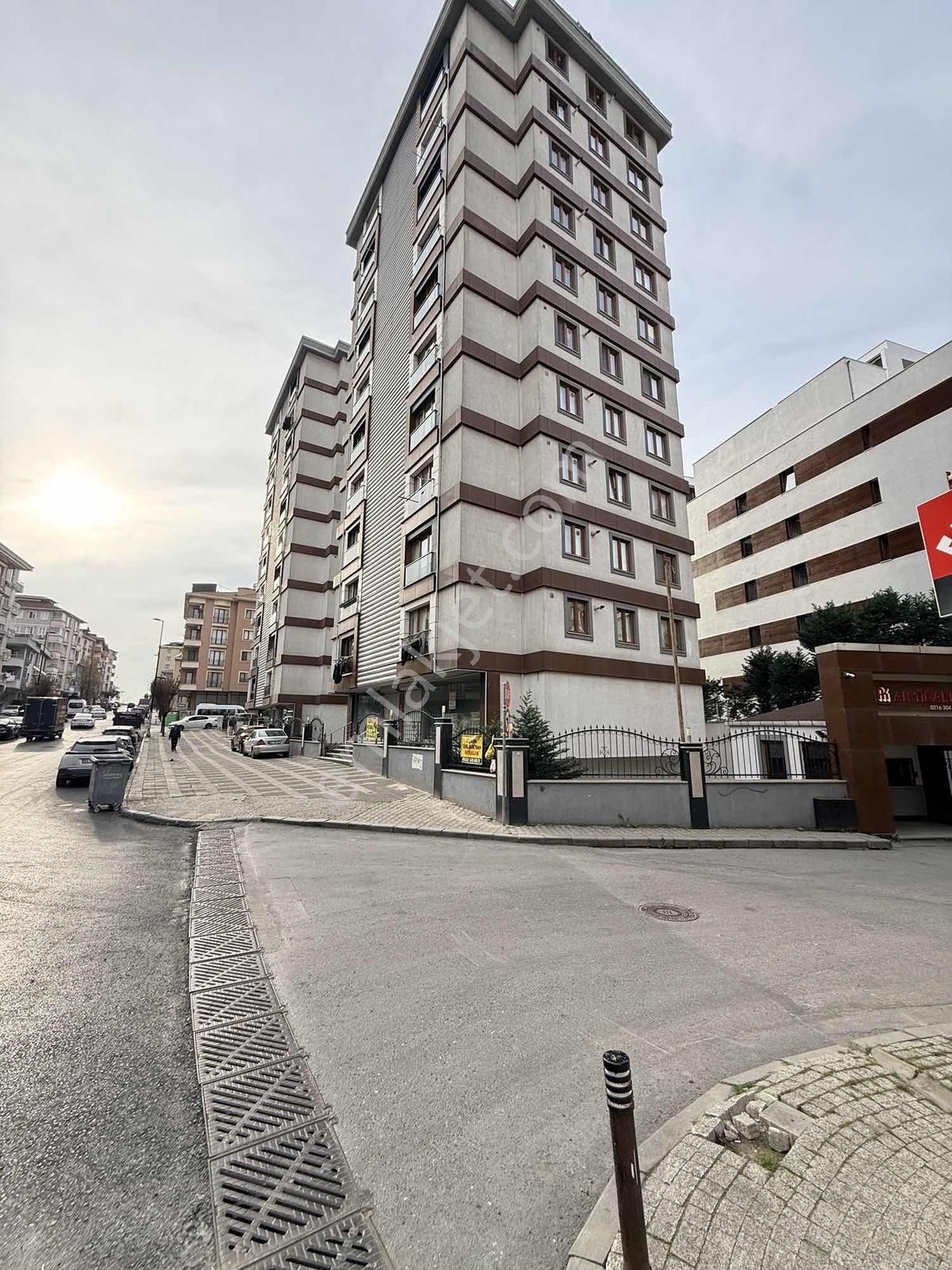 Ümraniye Elmalıkent 2+1 Kapalı Oto Parklı Site İçinde Satılık - Görsel 26