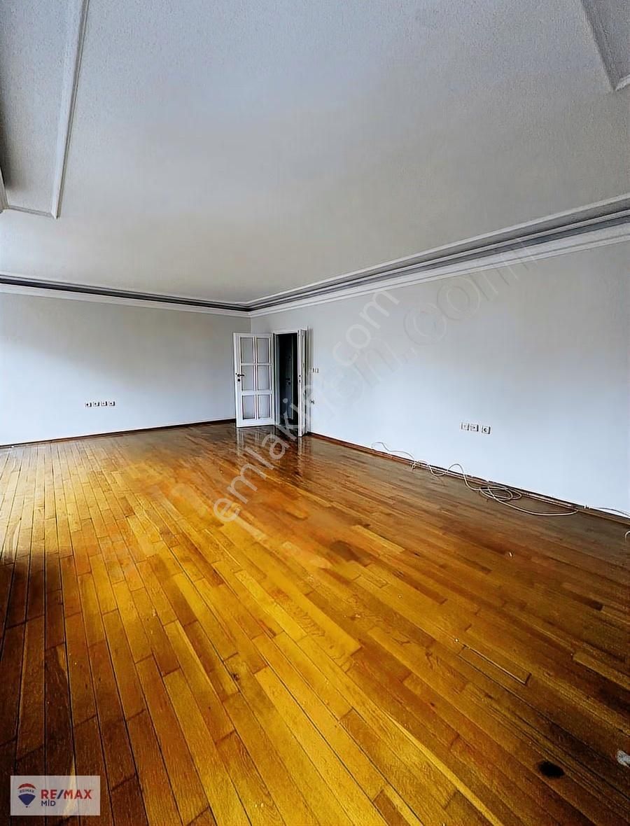 Remax Mıd'den Sıtkı Yırcalı Caddesınde Satılık 3+1 Daıre - Görsel 27