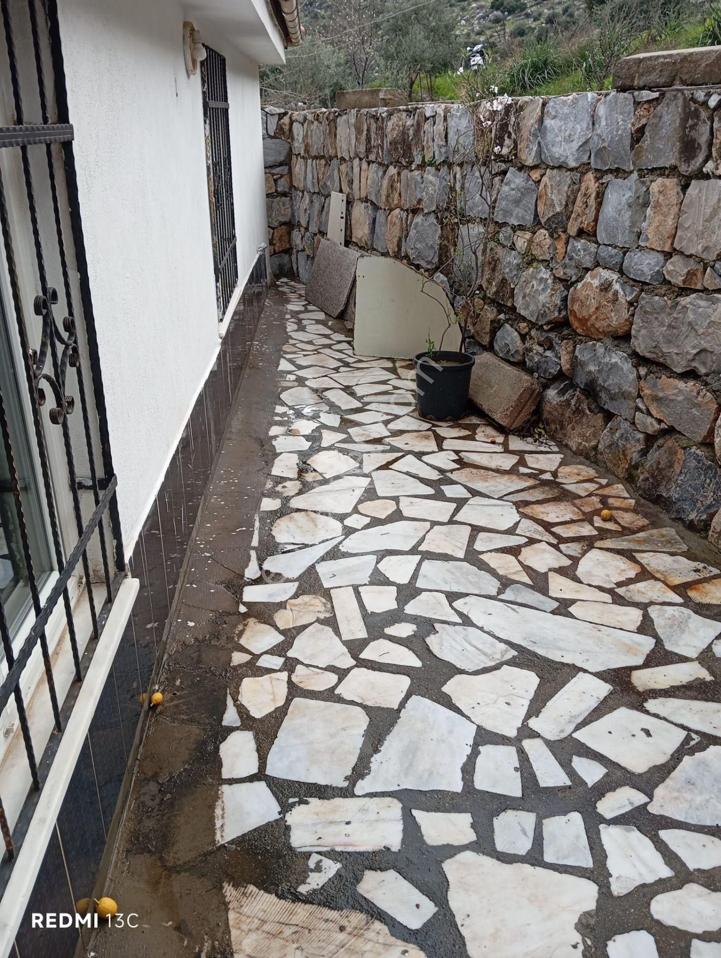 Müstakil Daire Konforunda Geniş Odalı Manzaralı 3+1 - Görsel 14