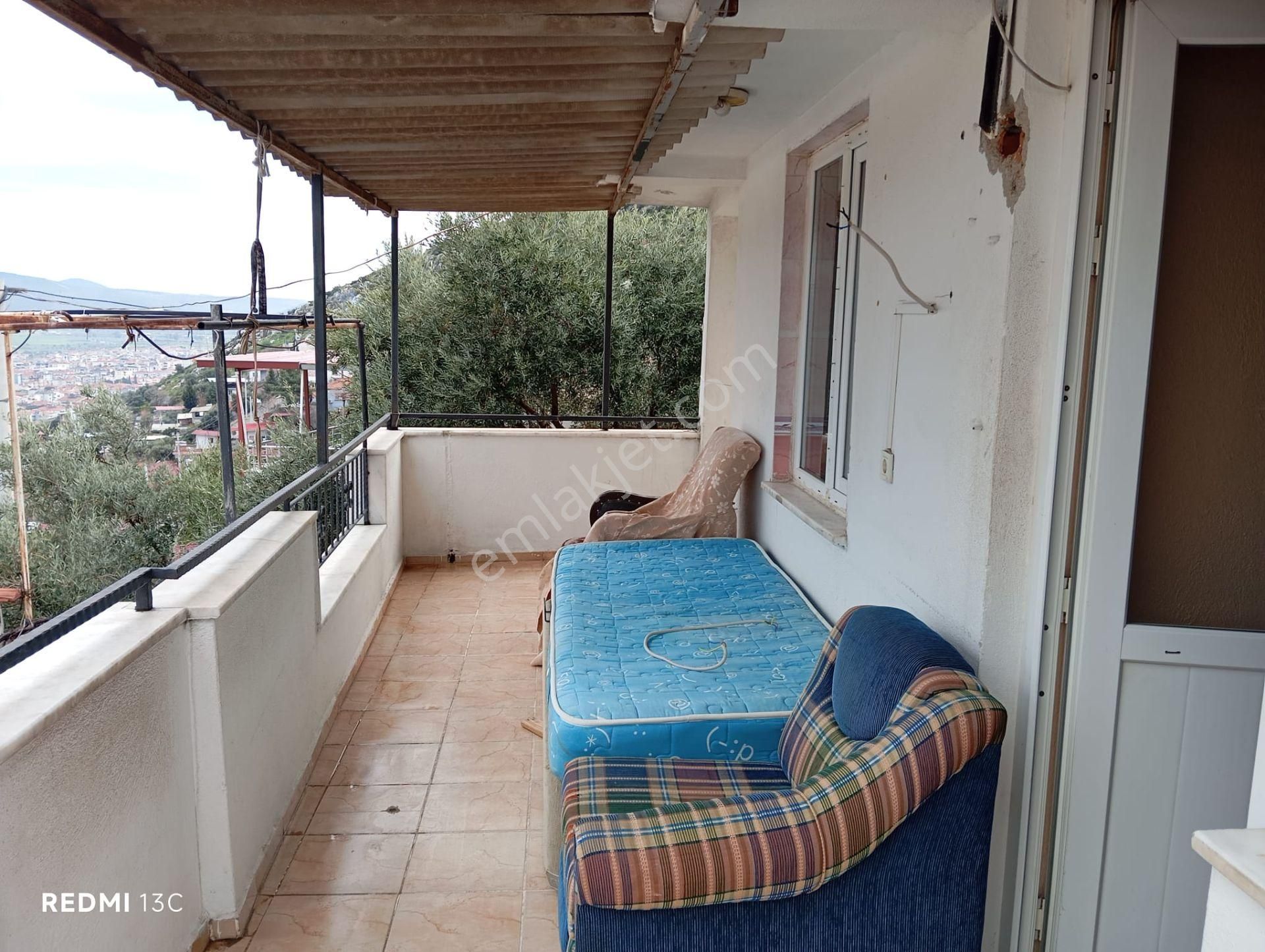 Müstakil Daire Konforunda Geniş Odalı Manzaralı 3+1 - Görsel 8