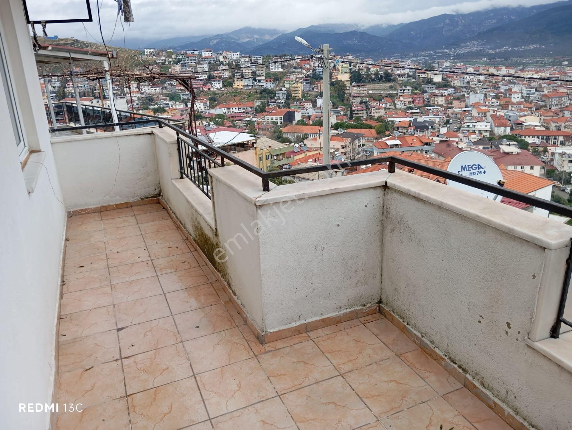 Müstakil Daire Konforunda Geniş Odalı Manzaralı 3+1 - Görsel 6